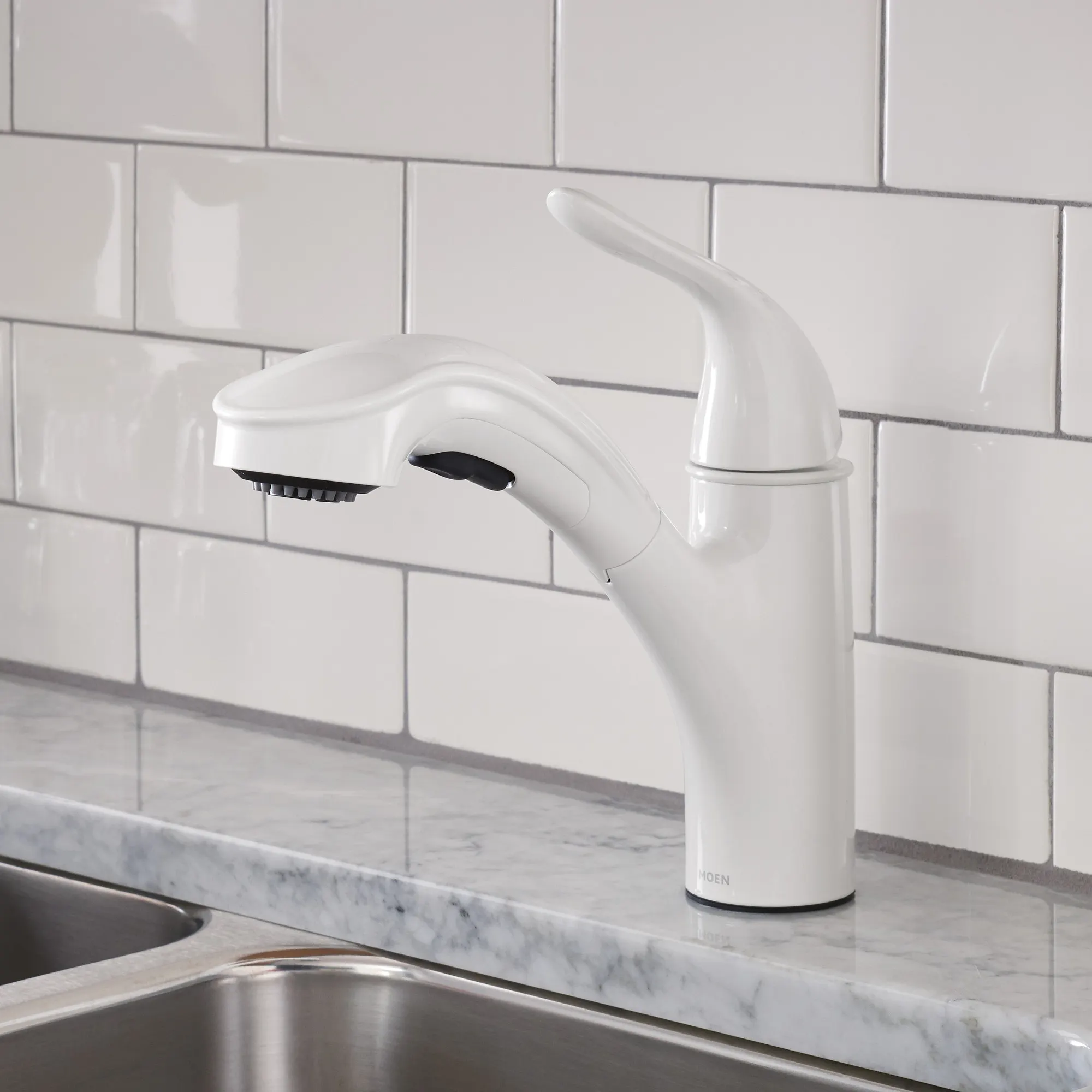 Brecklyn One-Handle Pullout Kitchen Faucet - Image 15