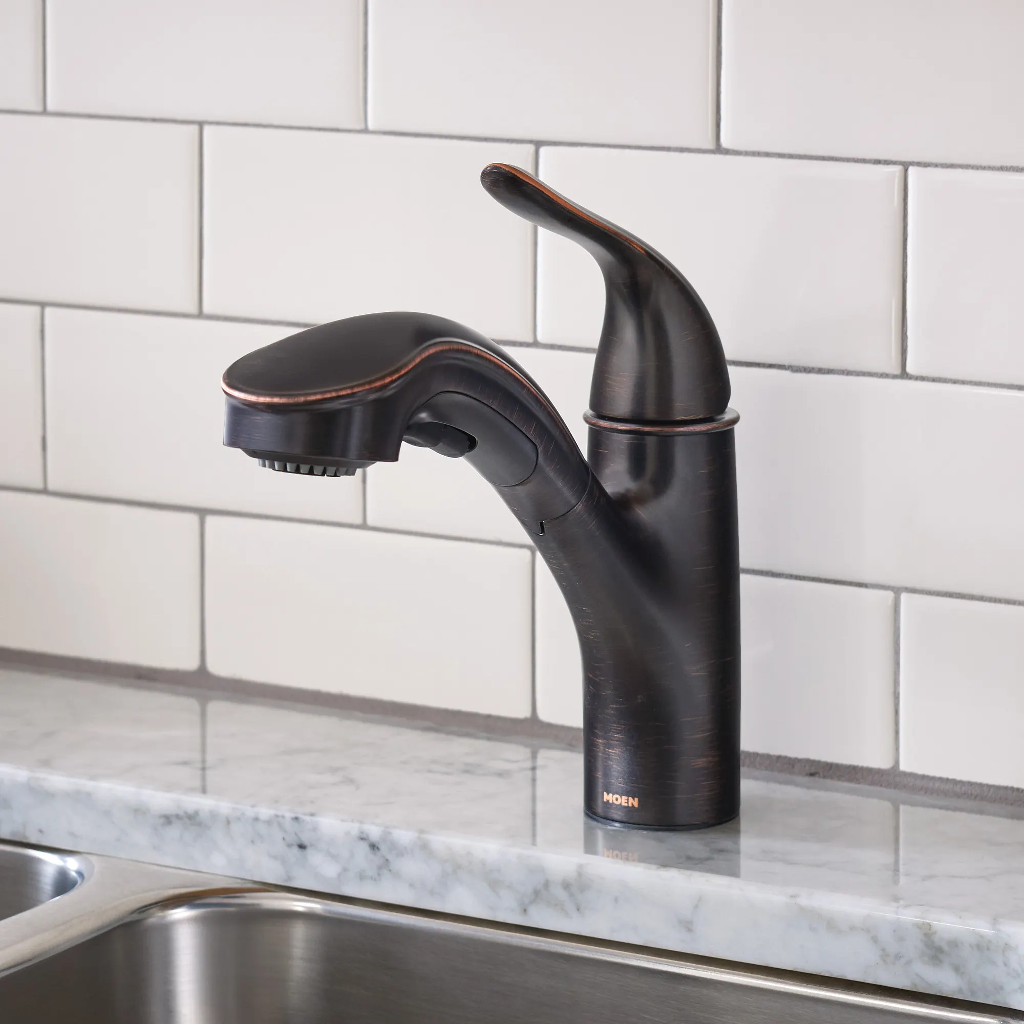 Brecklyn One-Handle Pullout Kitchen Faucet - Image 25