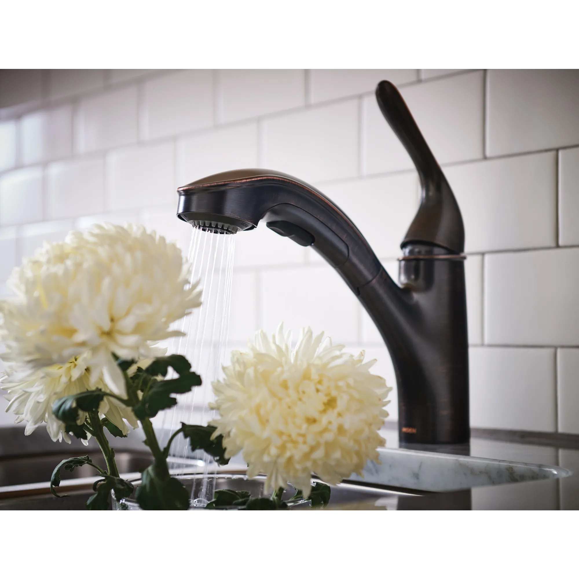 Brecklyn One-Handle Pullout Kitchen Faucet - Image 30