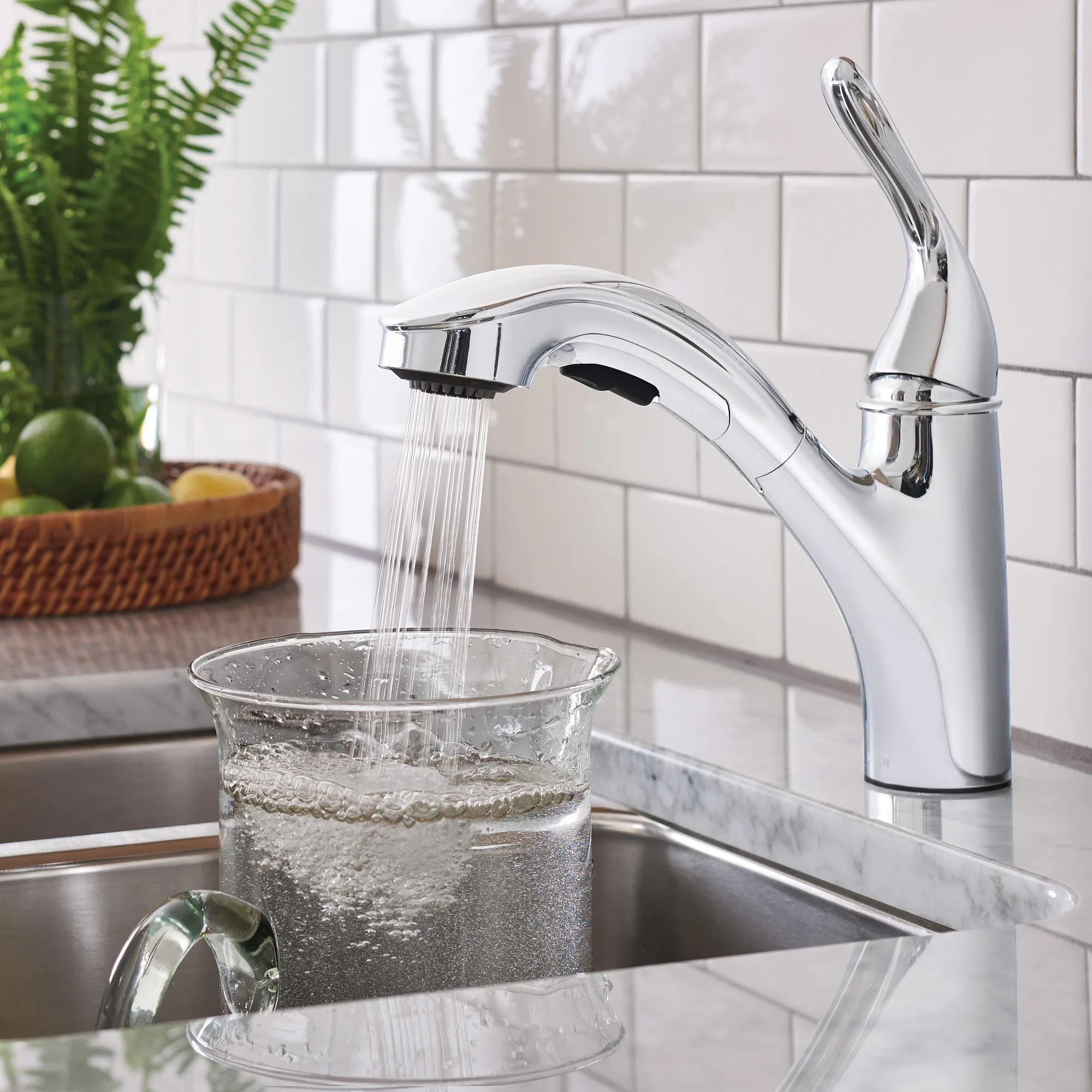 Brecklyn One-Handle Pullout Kitchen Faucet - Image 7