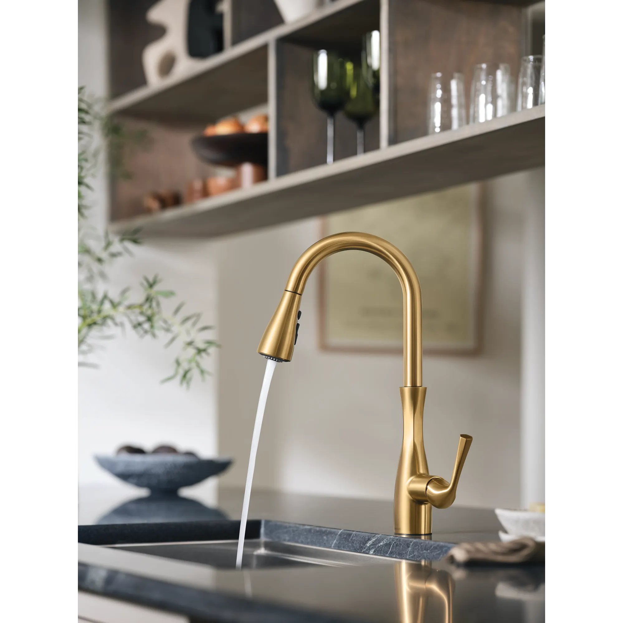 Arlia Chrome one-handle high arc pulldown kitchen faucet - Image 51