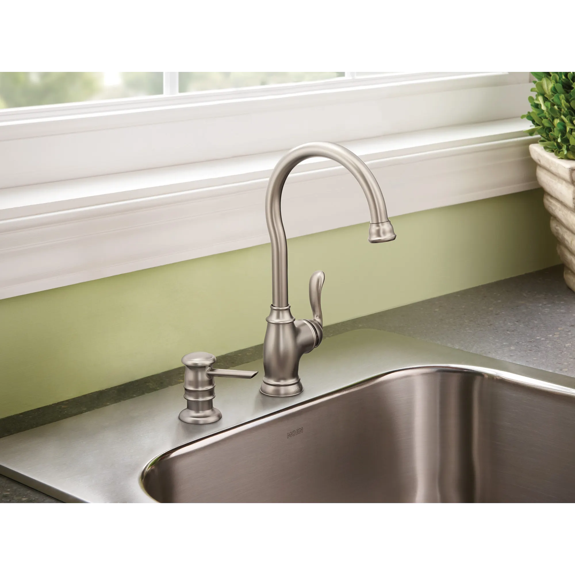 Anabelle Spot resist stainless/softgrip one-handle high arc single mount bar faucet - Image 2