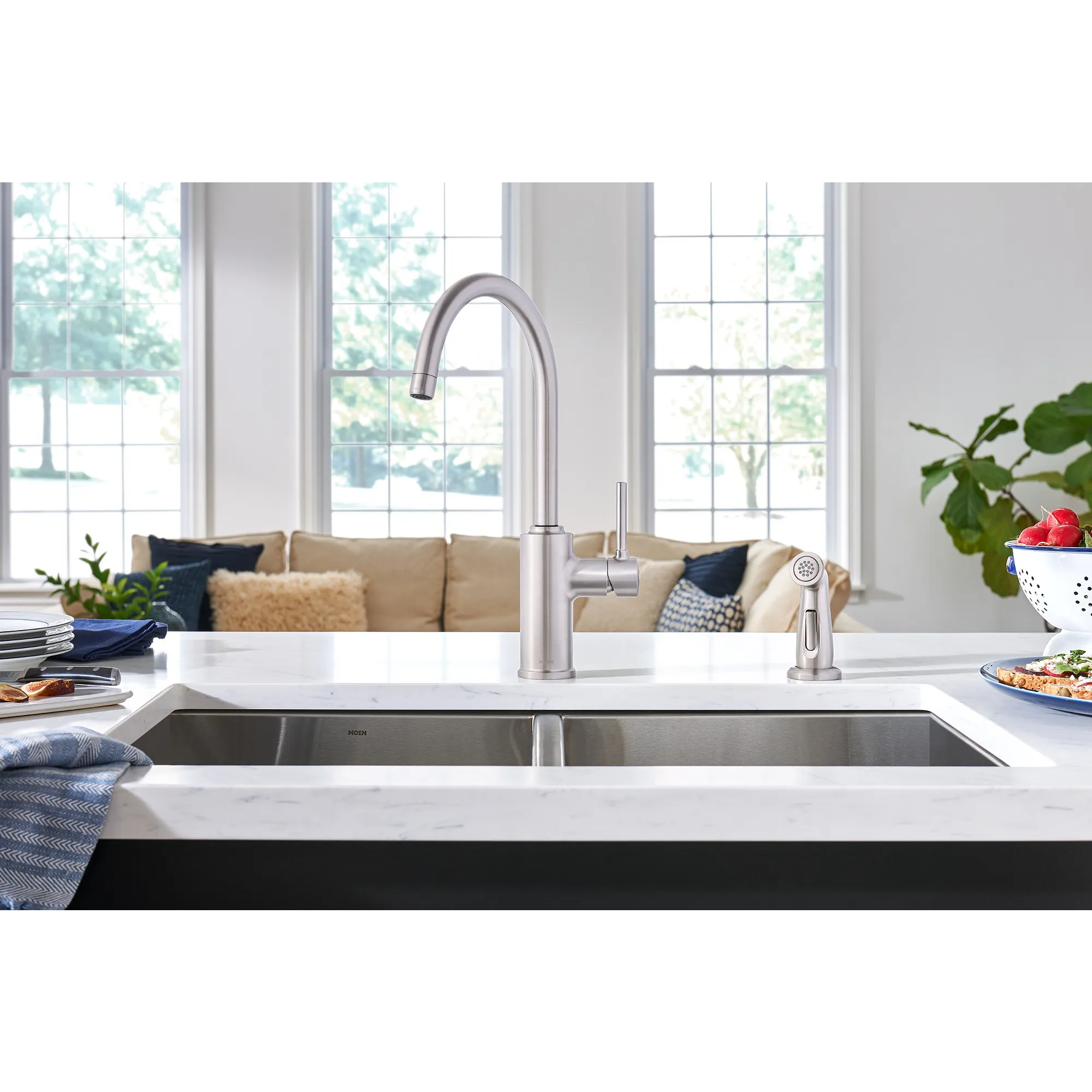 Sombra One-Handle Kitchen Faucet - Image 19