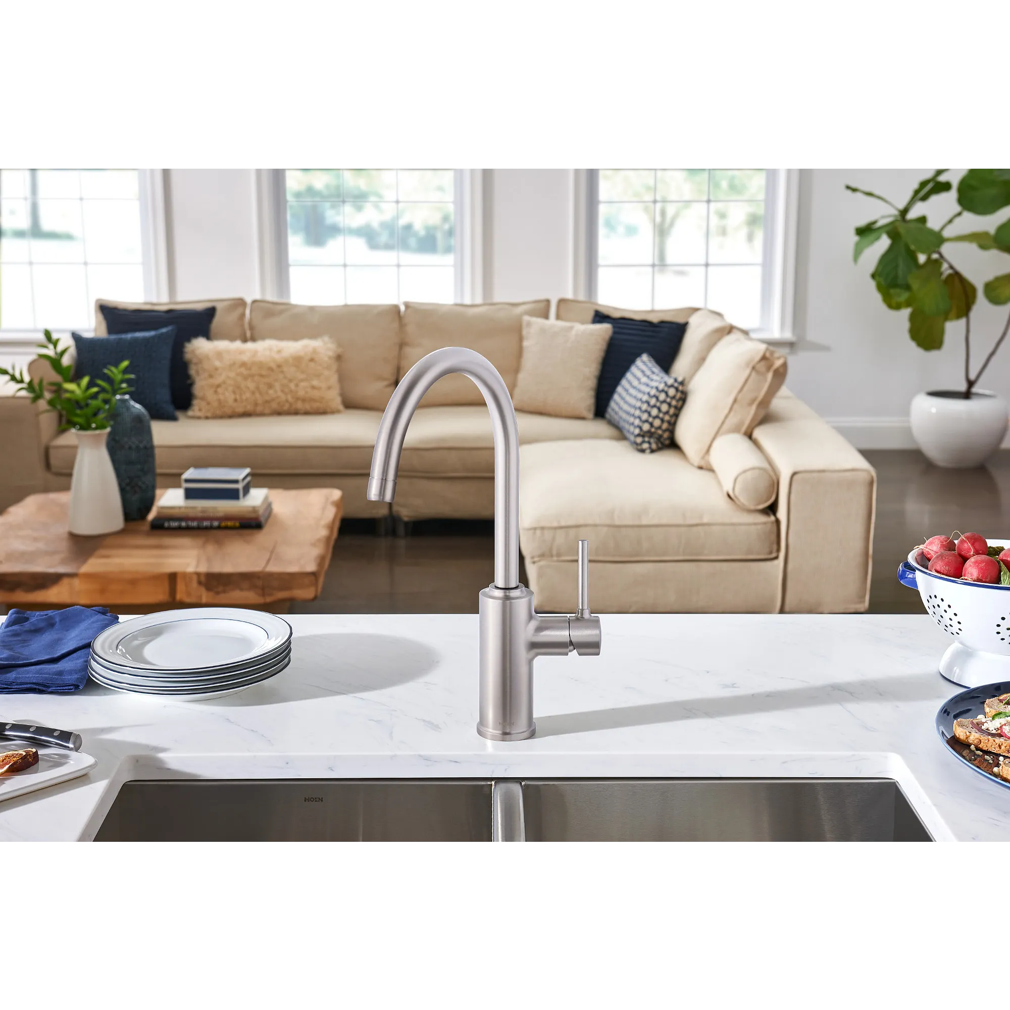 Sombra One-Handle Kitchen Faucet - Image 20