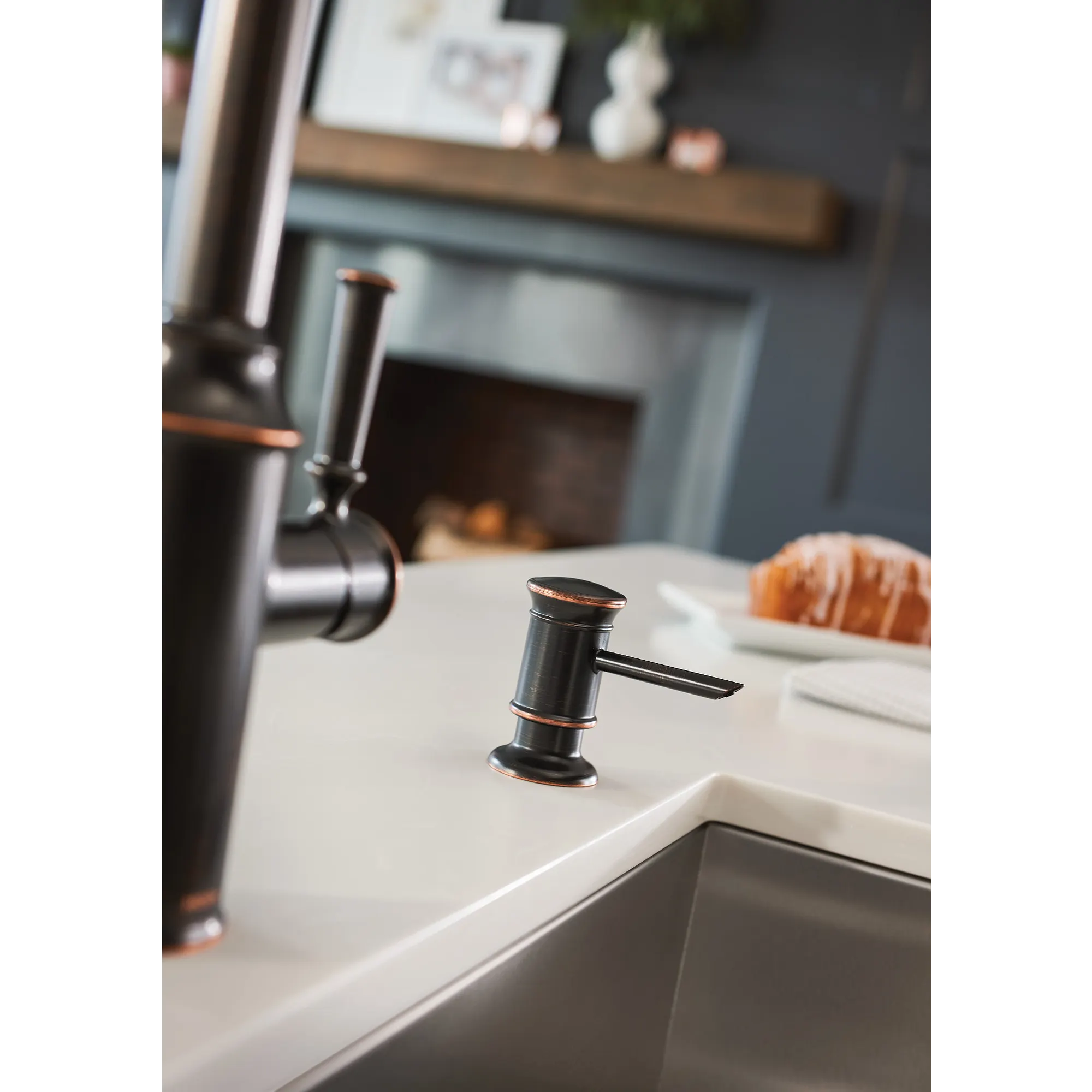 Glenshire Chrome one-handle high arc pulldown kitchen faucet - Image 16