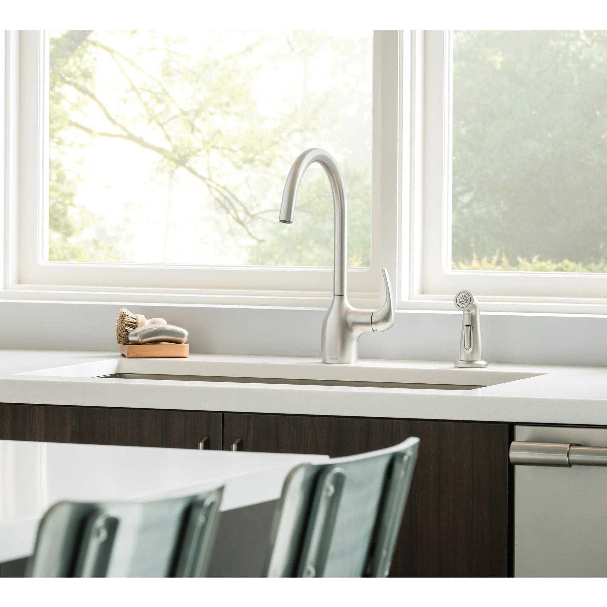 Essie Spot resist stainless One-Handle High Arc Kitchen Faucet - Image 11