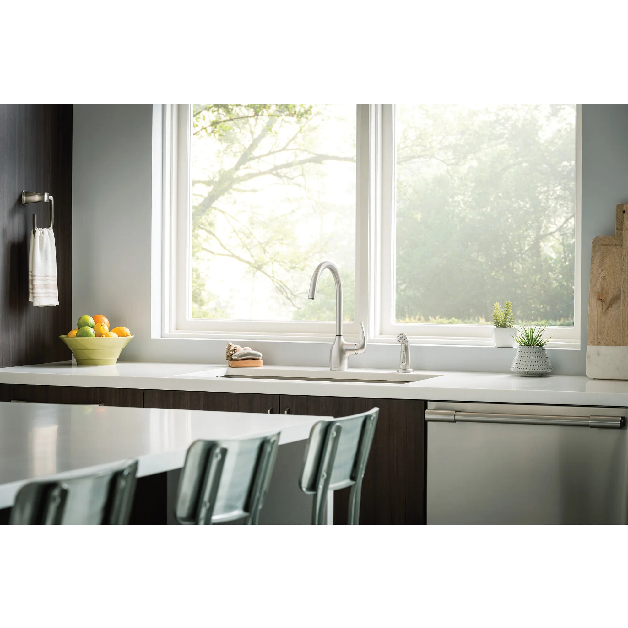 Essie Spot resist stainless One-Handle High Arc Kitchen Faucet - Image 12