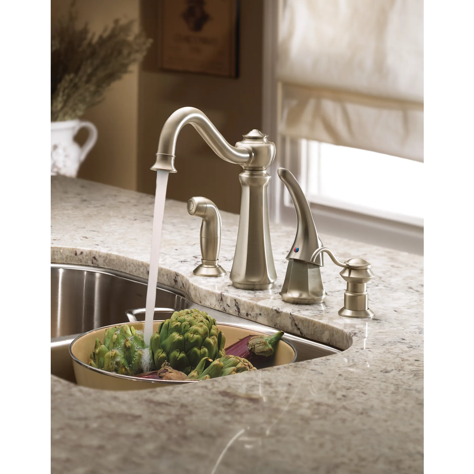 Traditional Chrome one-handle high arc kitchen faucet - Image 3