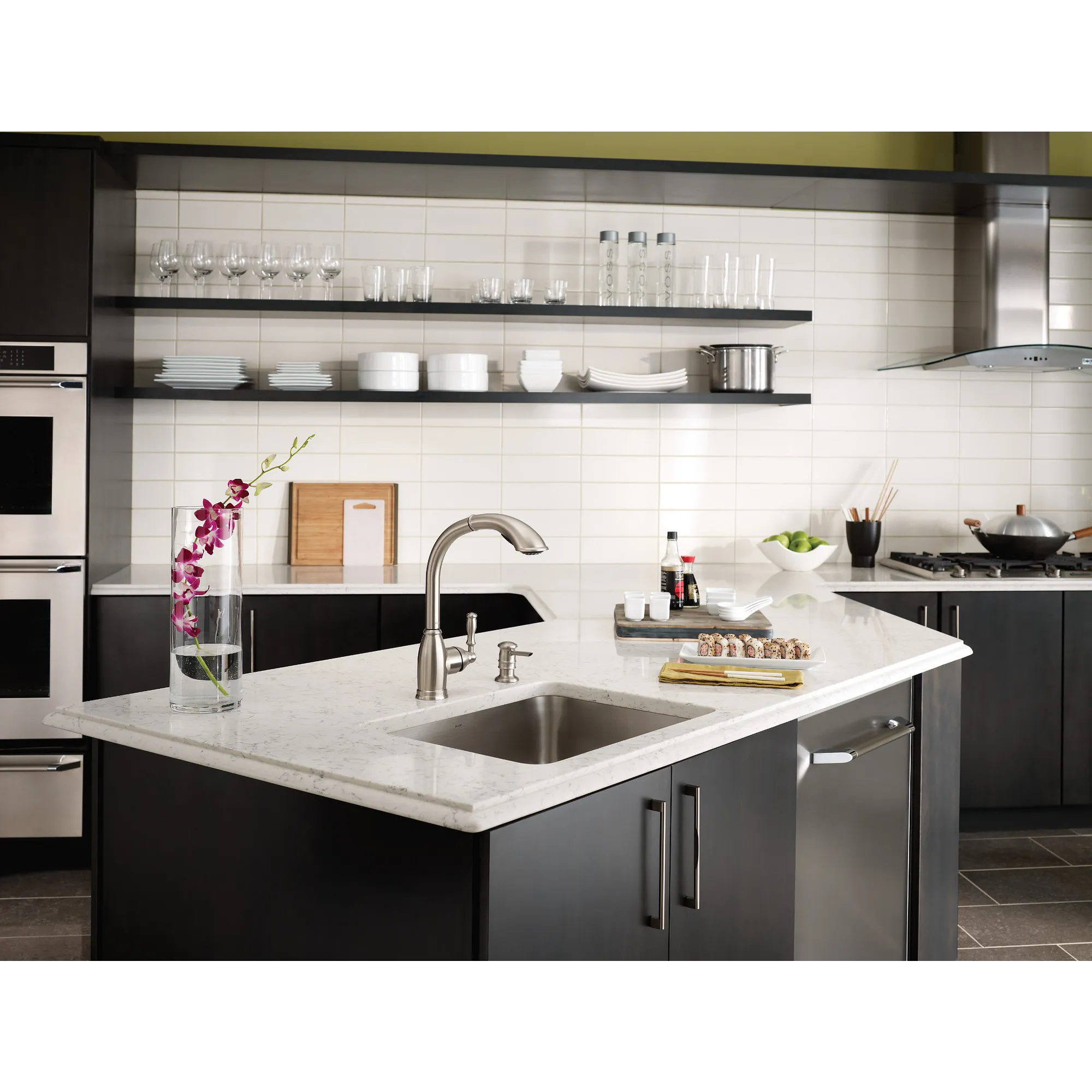 Sage Spot resist stainless one-handle high arc pullout kitchen faucet - Image 4