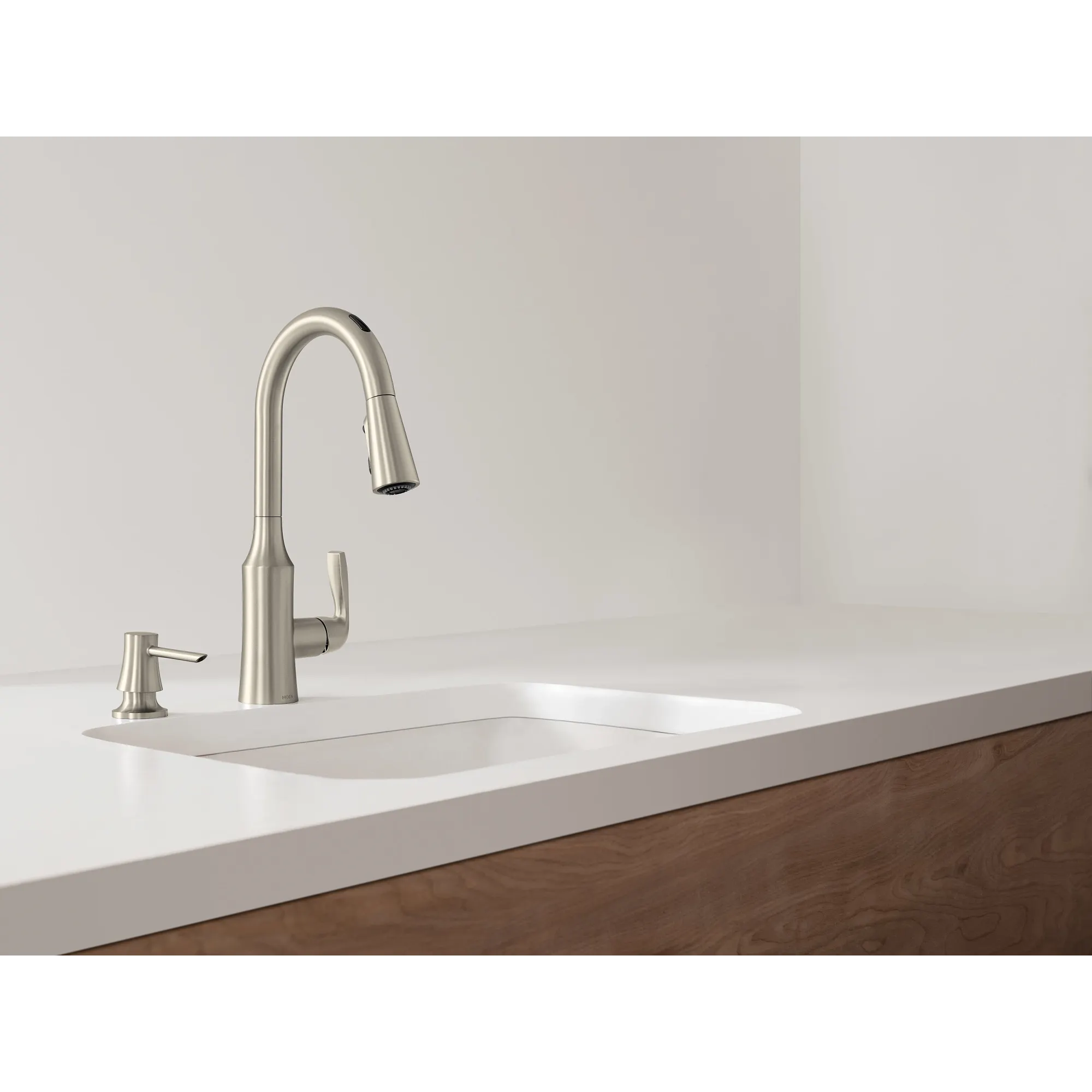 Cadia Smart Pulldown Touchless Kitchen Faucet - Image 4