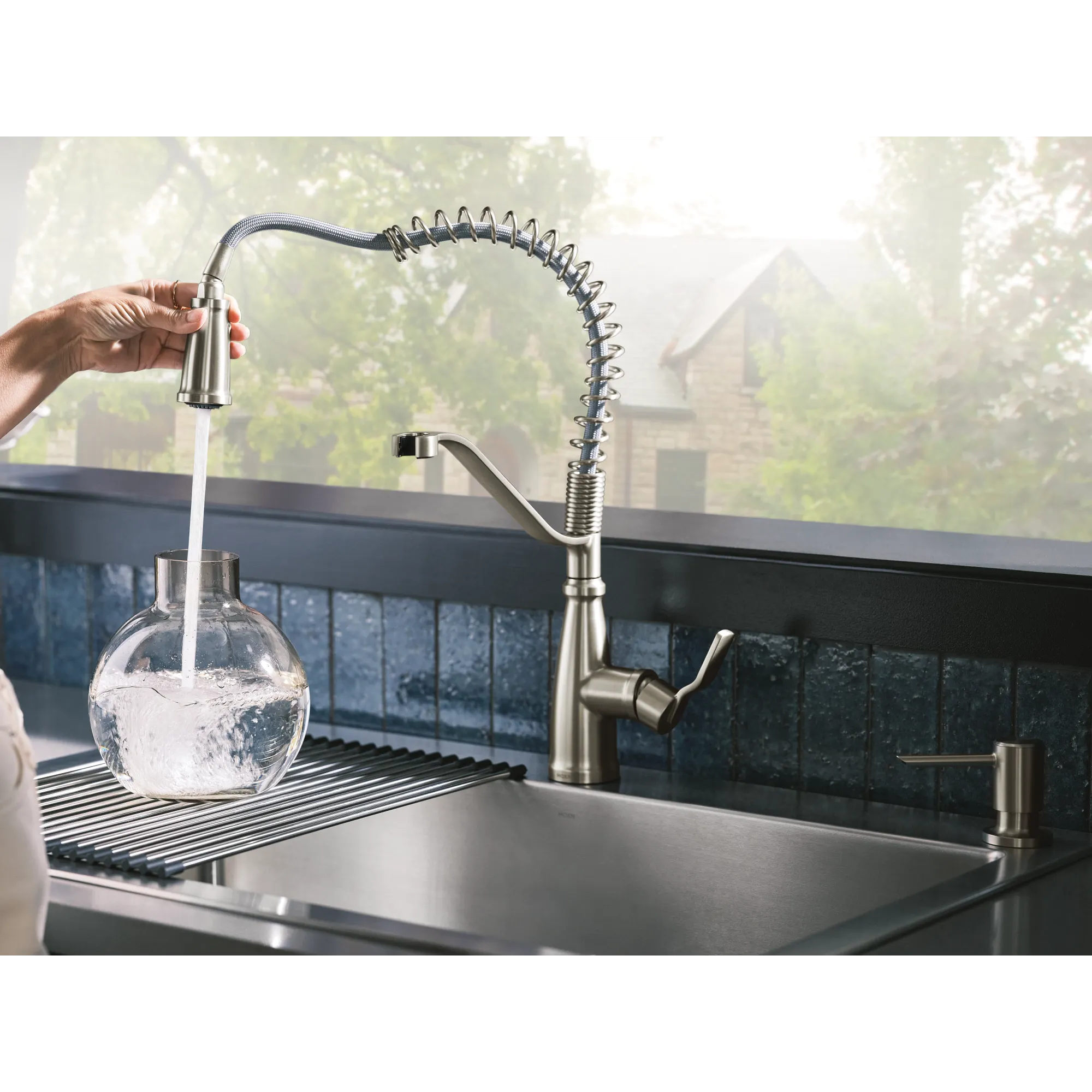 Nolia One-Handle Pre-Rinse Spring Pulldown Kitchen Faucet - Image 38