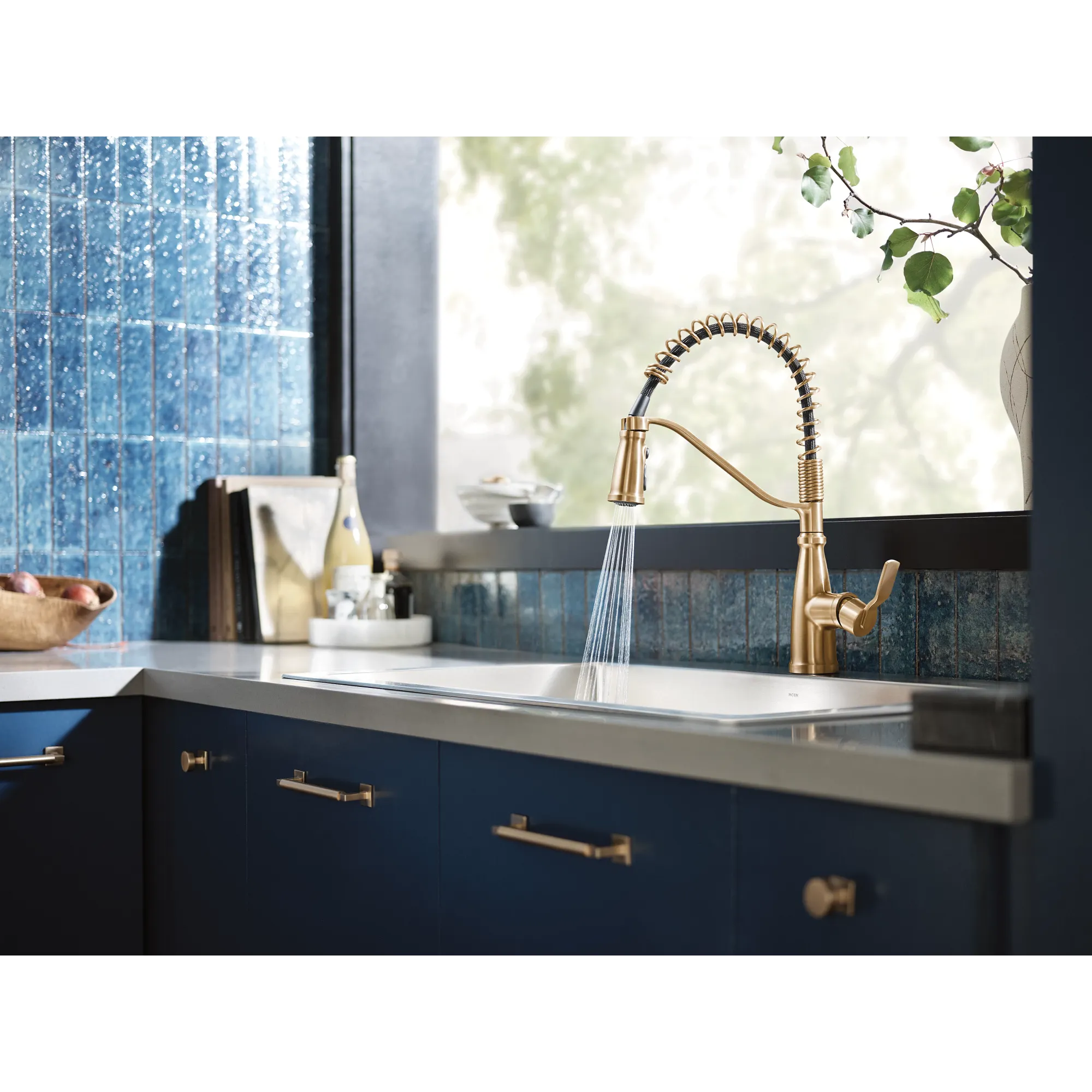 Nolia One-Handle Pre-Rinse Spring Pulldown Kitchen Faucet - Image 41