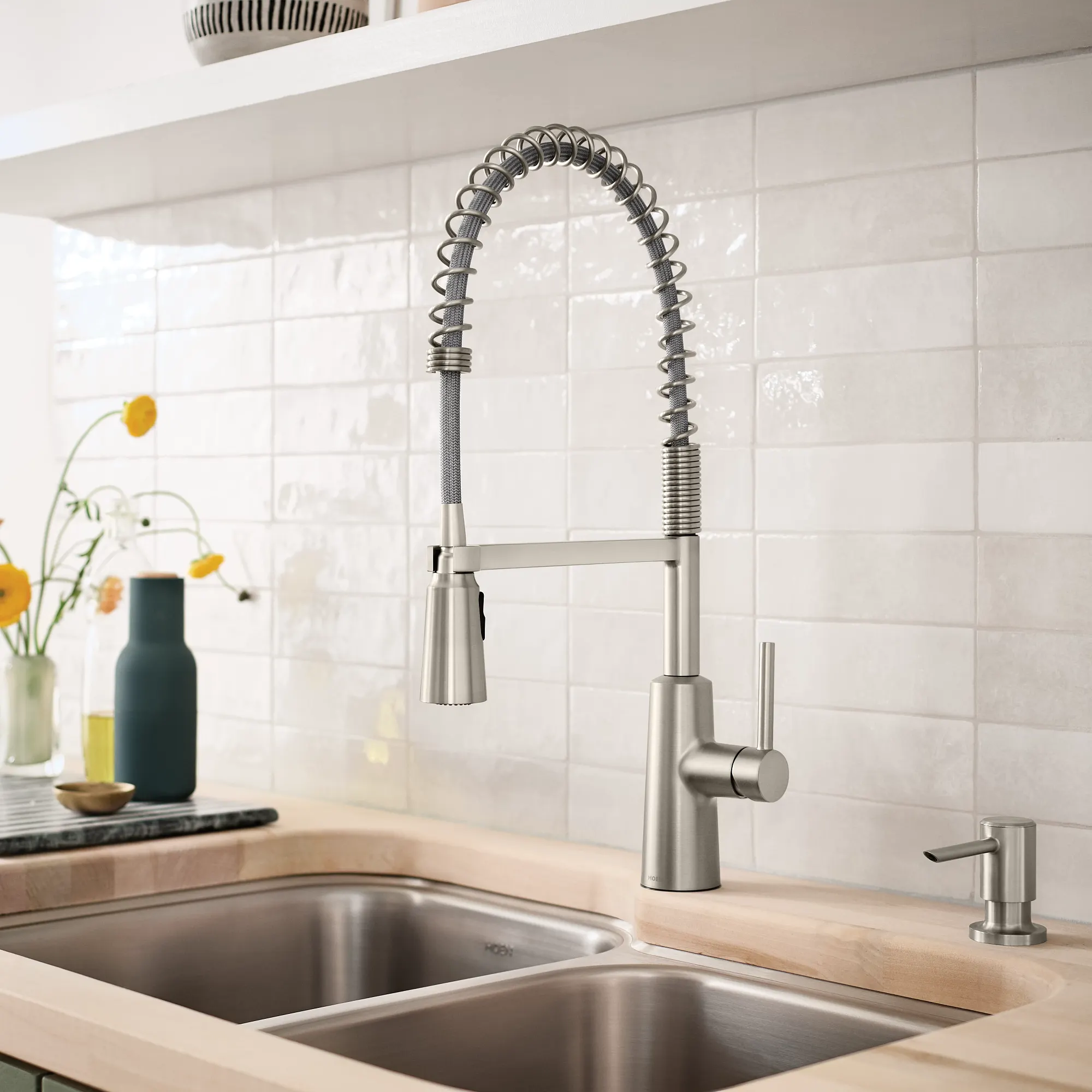 Nori One-Handle Pre-Rinse Spring Pulldown Kitchen Faucet - Image 14