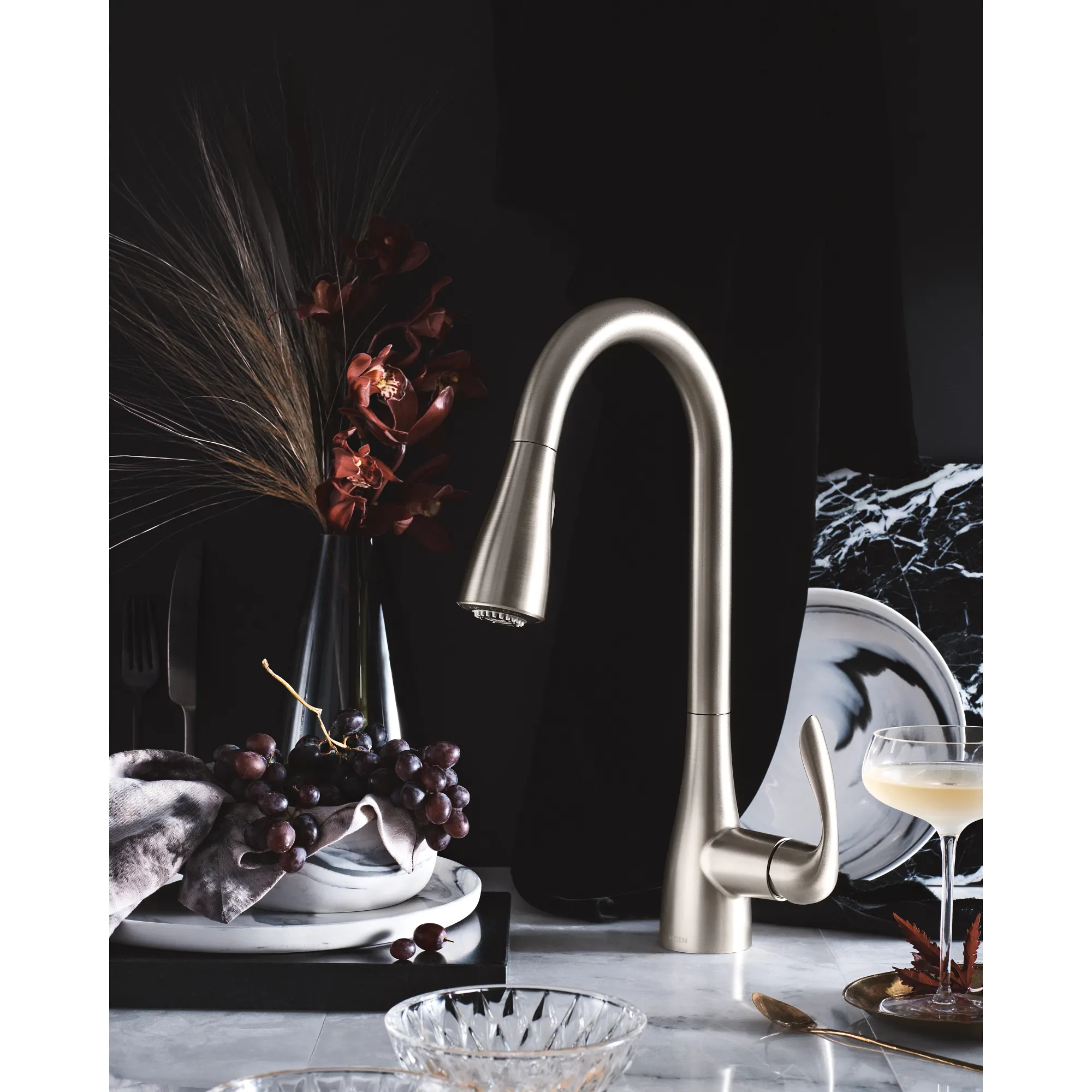 Georgene MotionSense Wave One-Handle Pulldown Touchless Kitchen Faucet - Image 21
