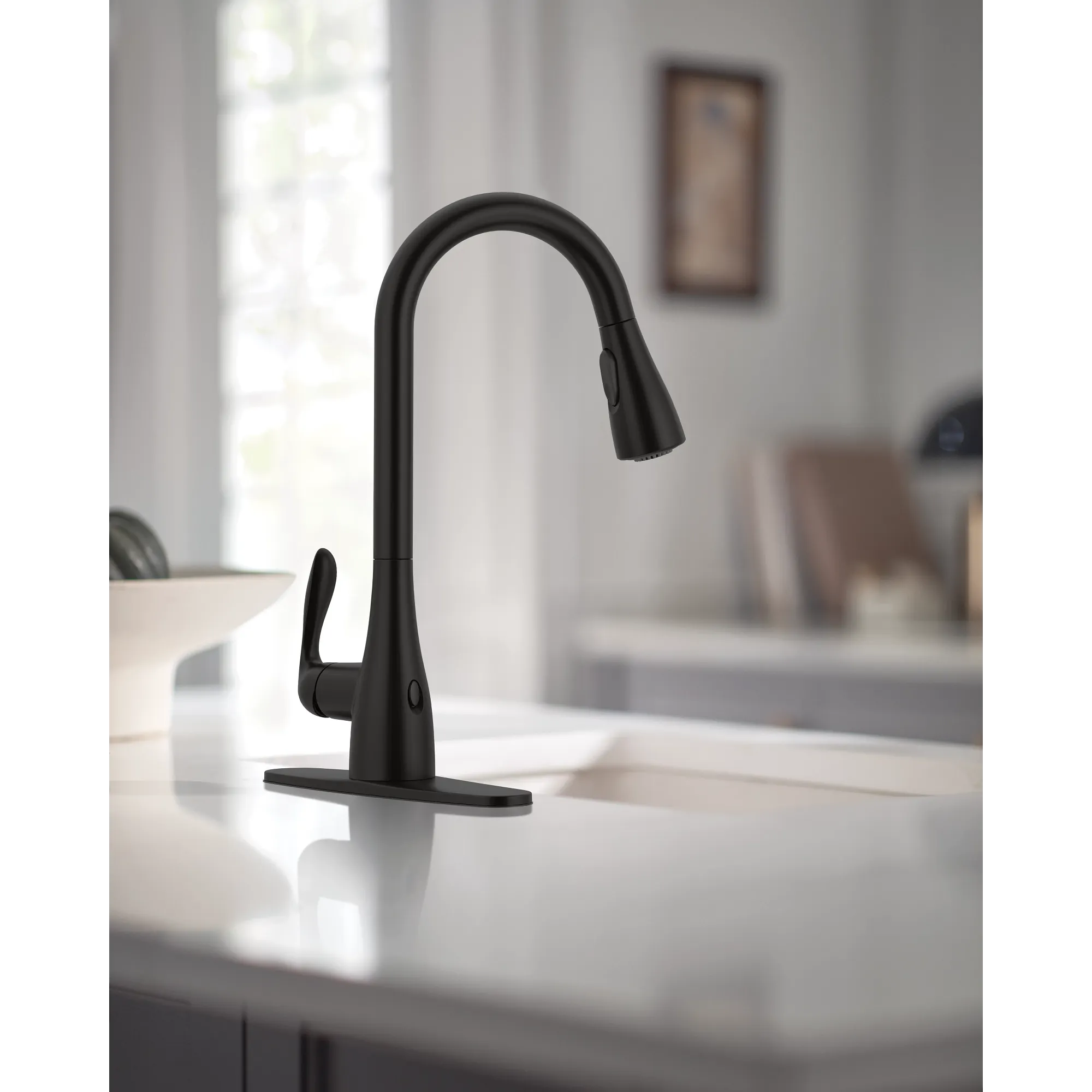 Georgene MotionSense Wave One-Handle Pulldown Touchless Kitchen Faucet - Image 7