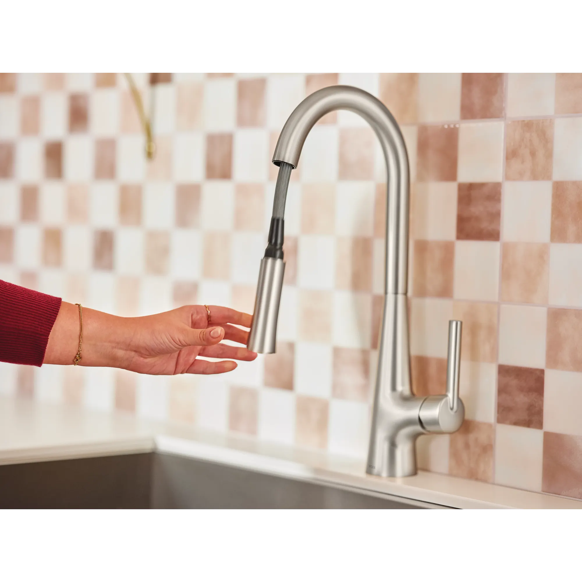 Ronan One-Handle Pulldown Kitchen Faucet with Swivel Control - Image 23