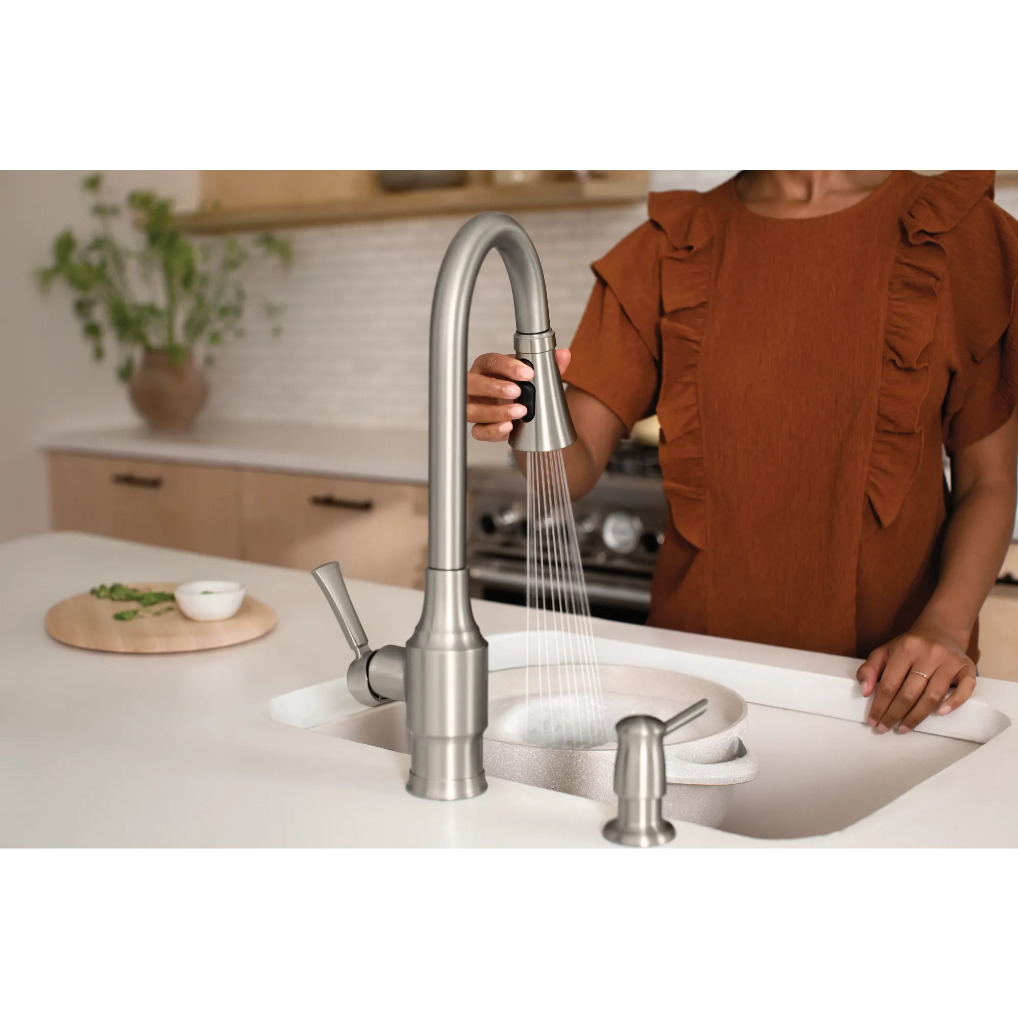Swinden One-handle High Arc Pulldown Kitchen Faucet - Image 10