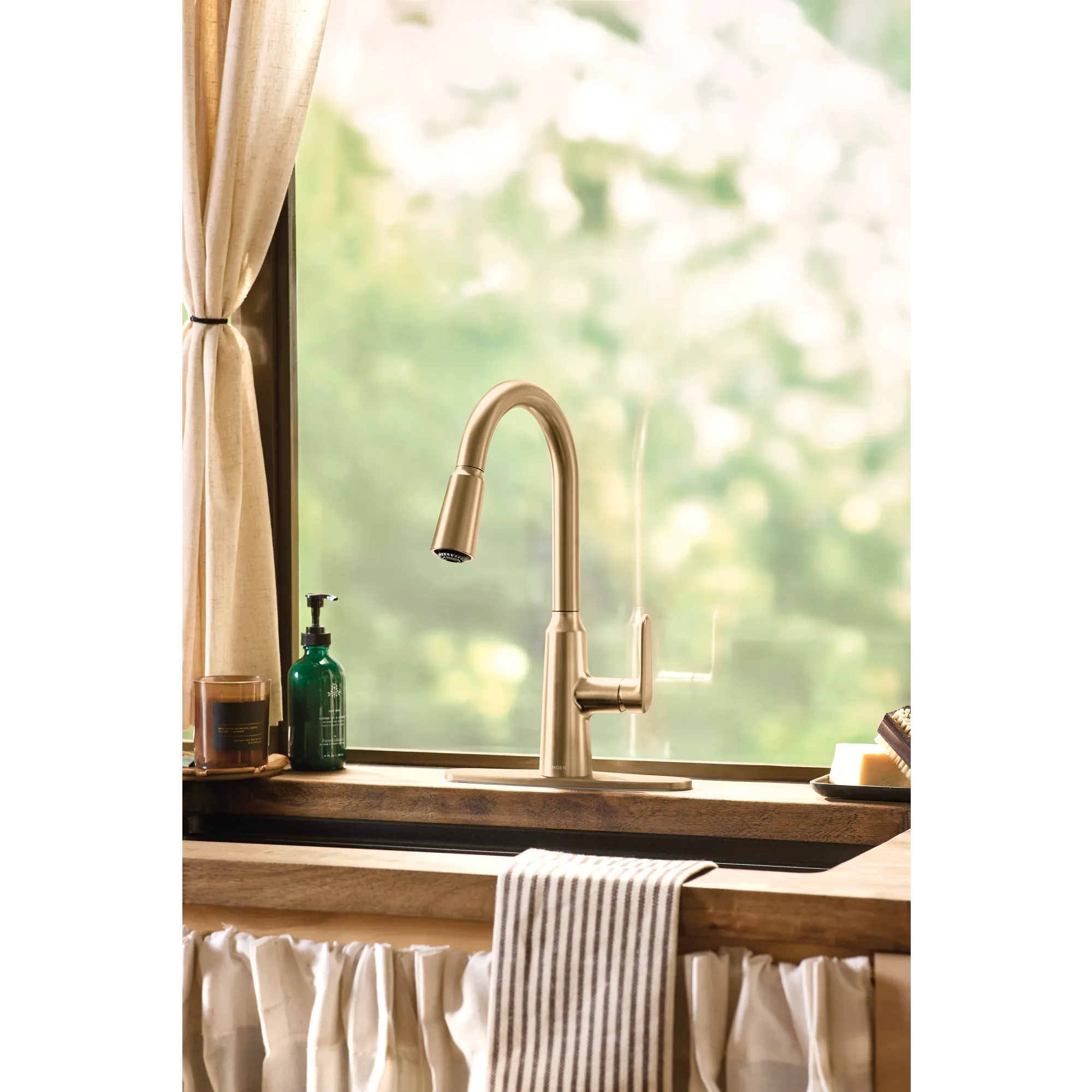 Edwyn Brushed gold one-handle high arc pulldown kitchen faucet - Image 6