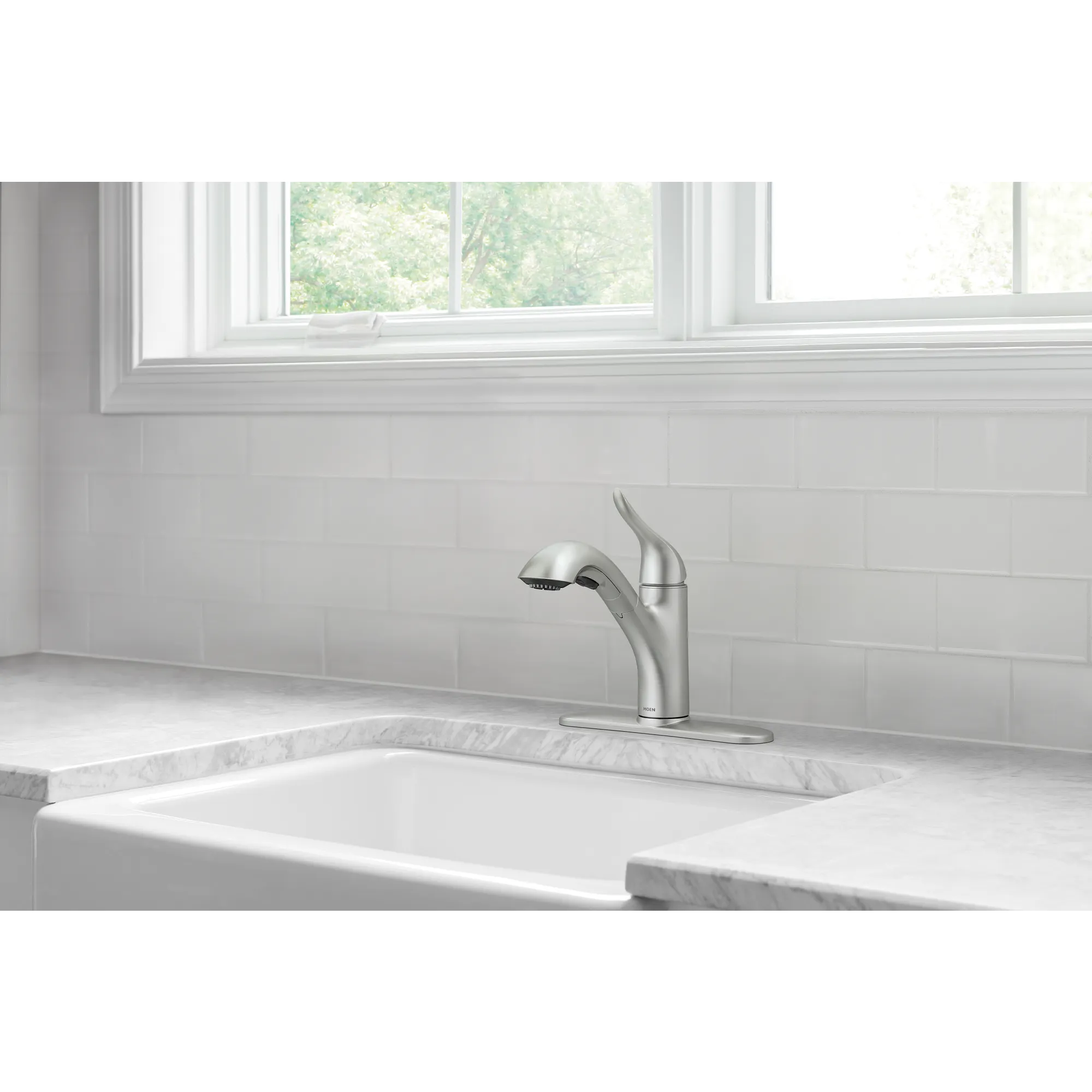 Koa One-Handle Pullout Kitchen Faucet - Image 18