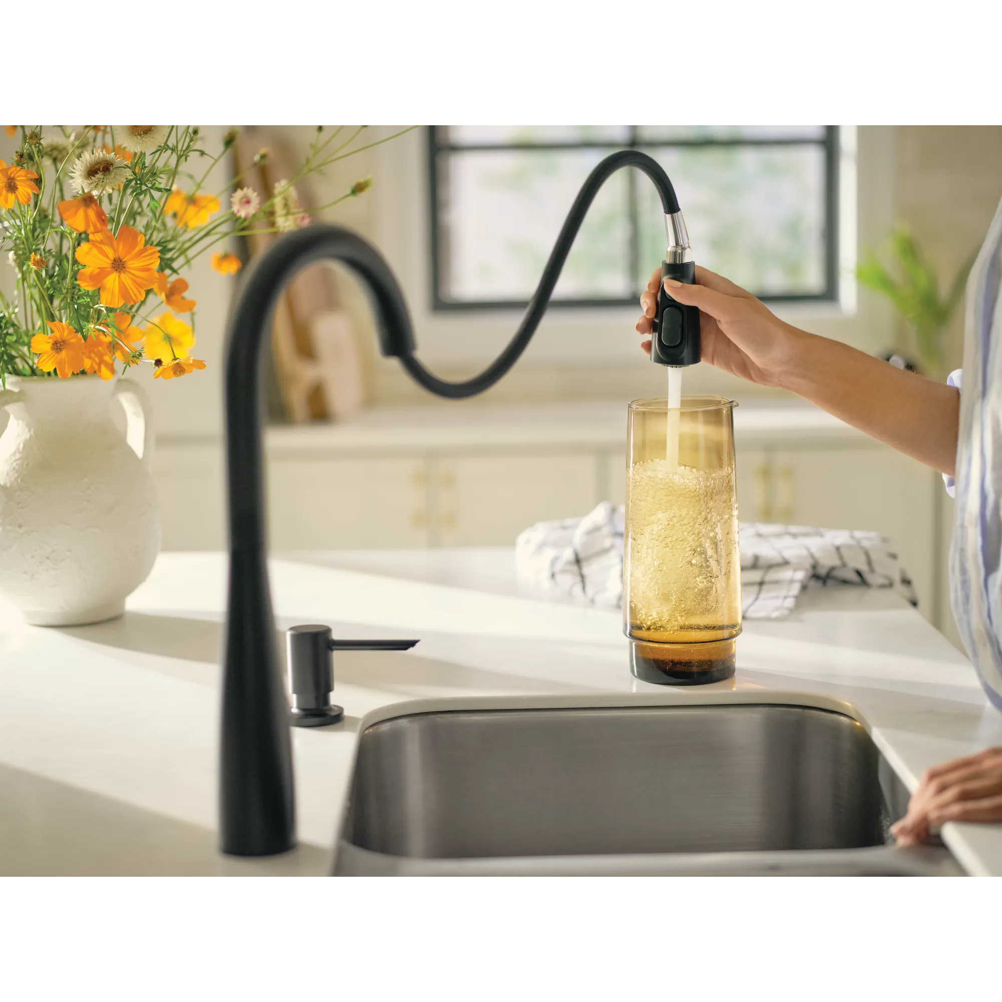 Reyes One-Handle High Arc Pulldown Kitchen Faucet - Image 20