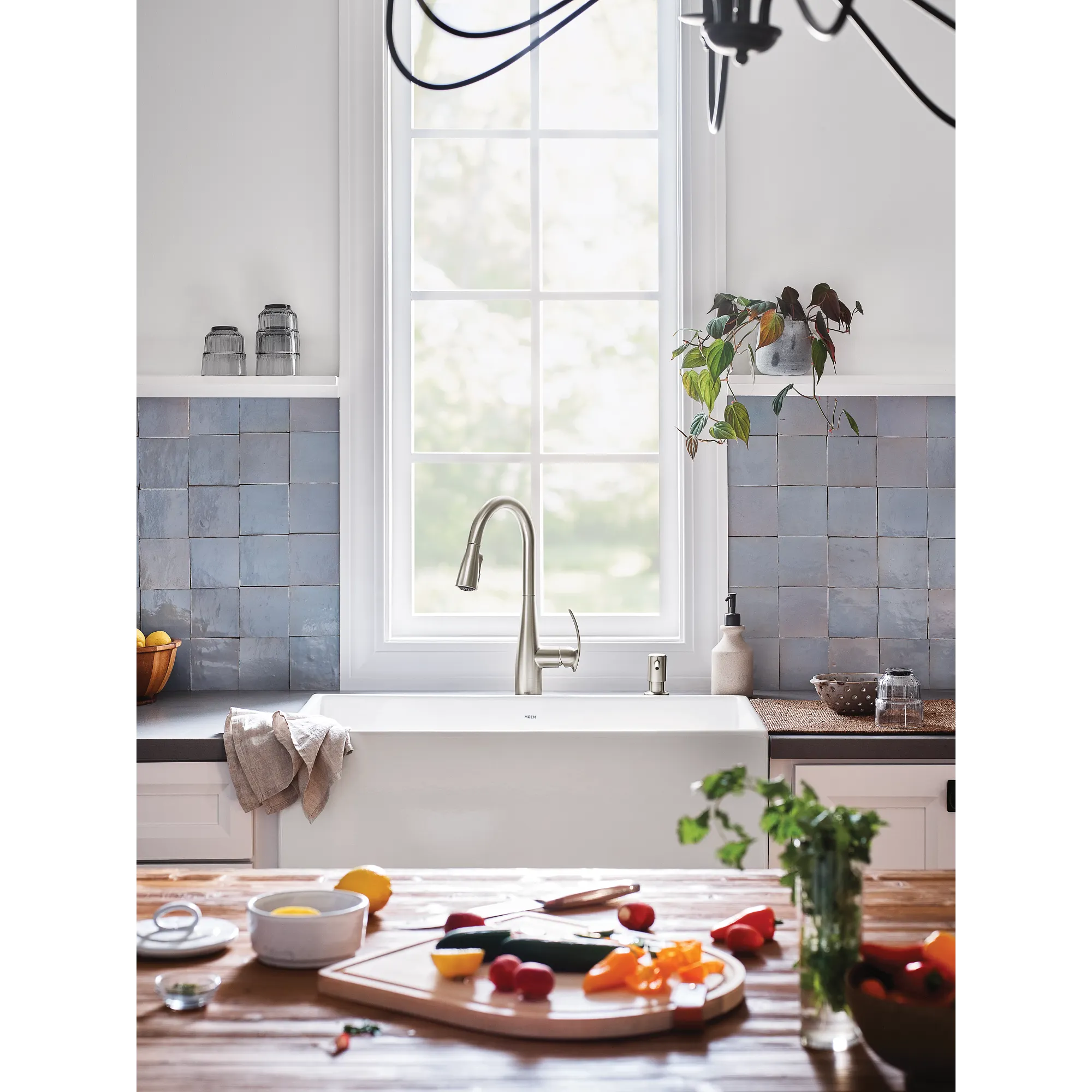 Reyes One-Handle High Arc Pulldown Kitchen Faucet - Image 23
