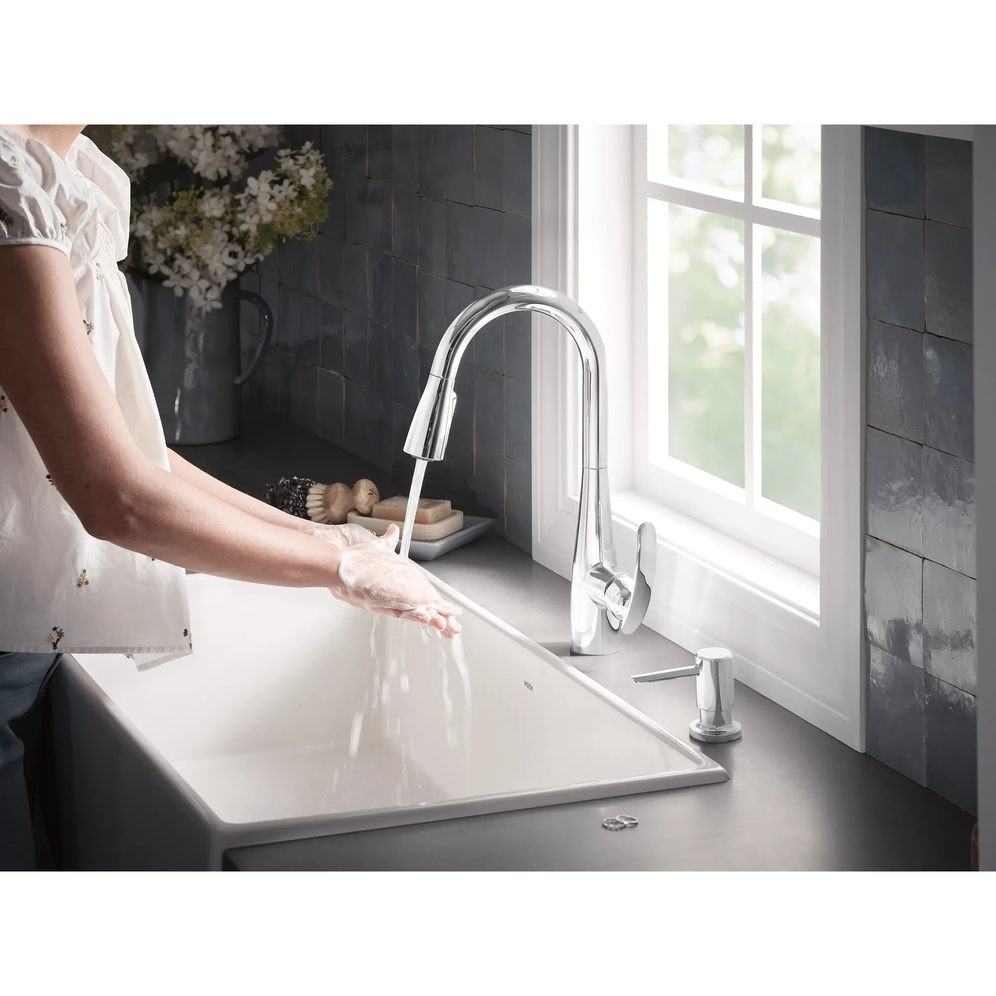 Reyes One-Handle High Arc Pulldown Kitchen Faucet - Image 6