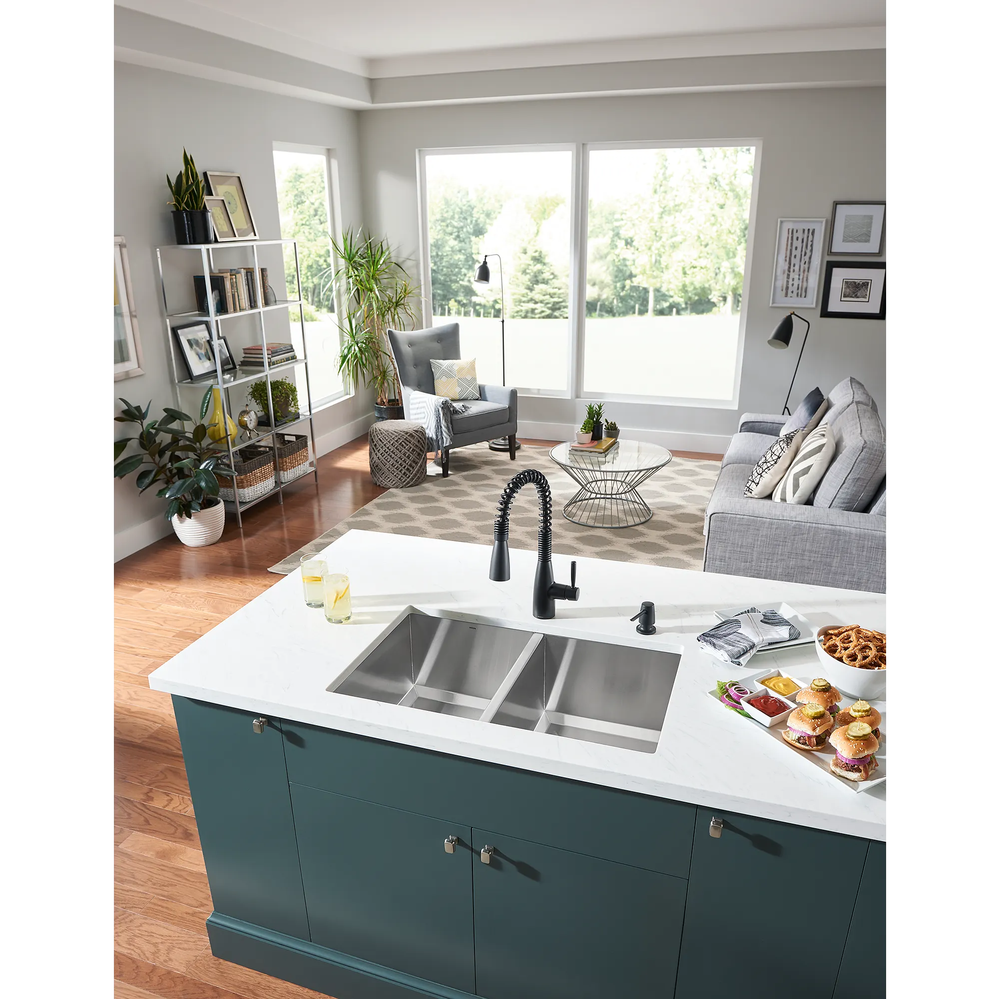 Springvale Matte Black One-Handle Pulldown Kitchen Faucet - Image 13