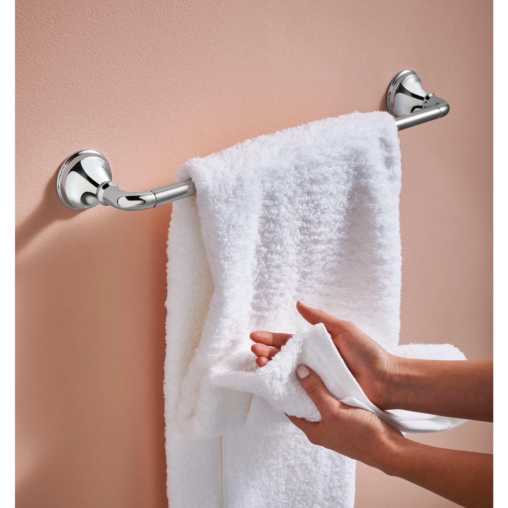 Jansen Chrome 18" Towel Bar - Image 2