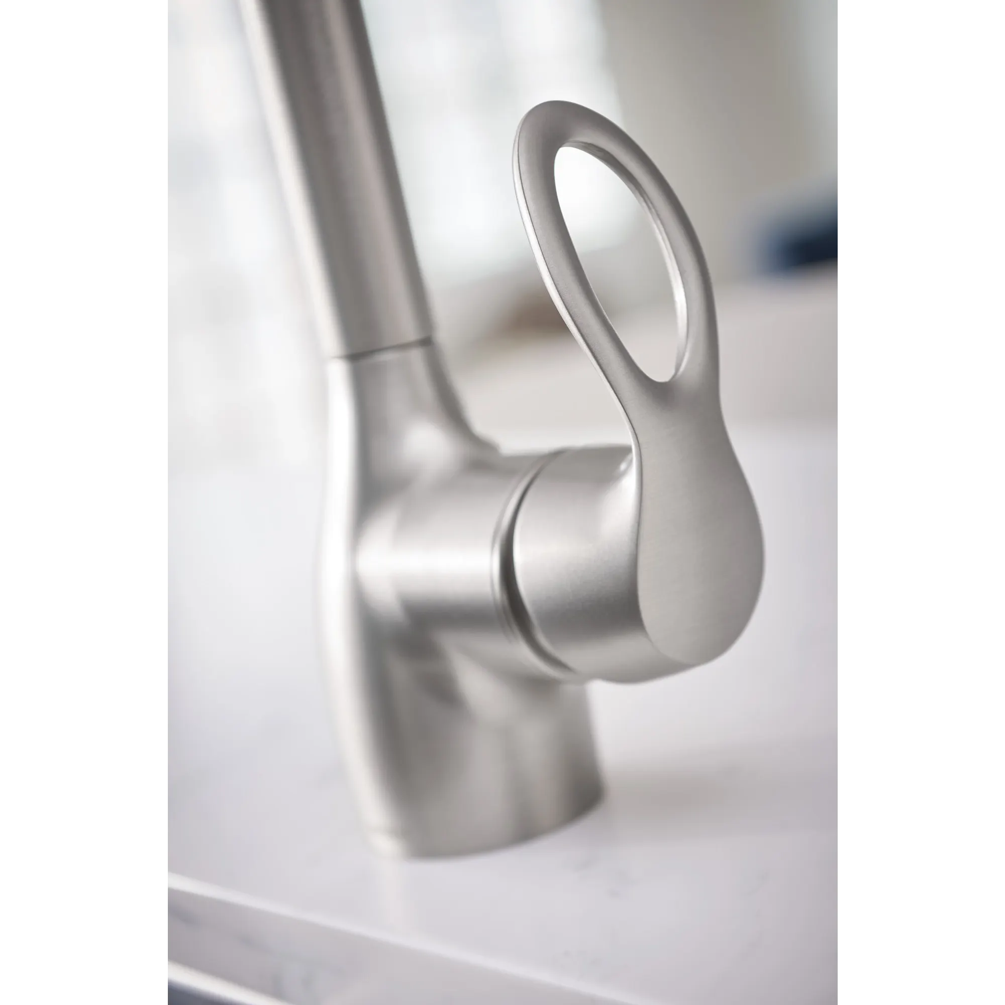 Kleo One-Handle Diverter Pulldown Kitchen Faucet - Image 30
