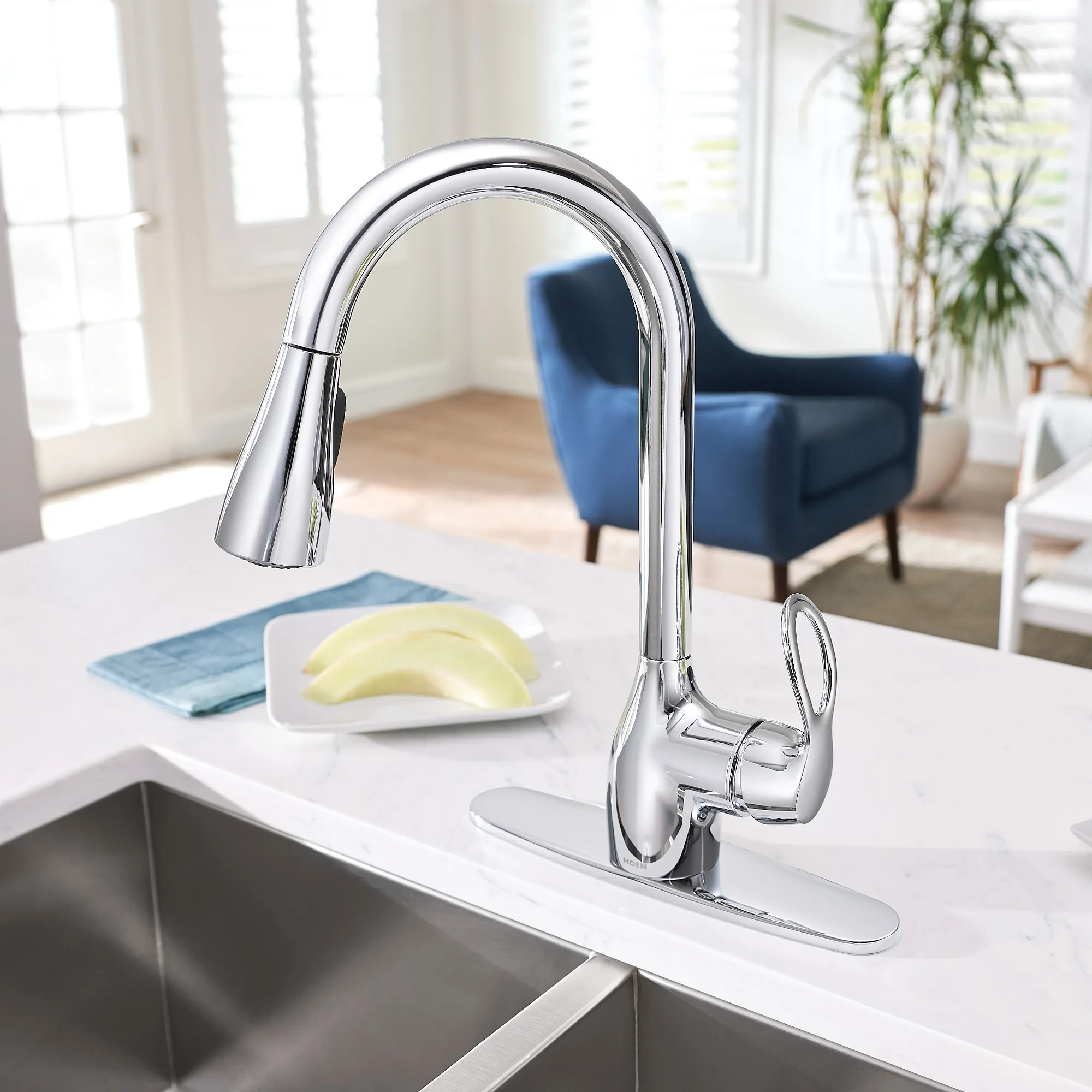 Kleo One-Handle Diverter Pulldown Kitchen Faucet - Image 7