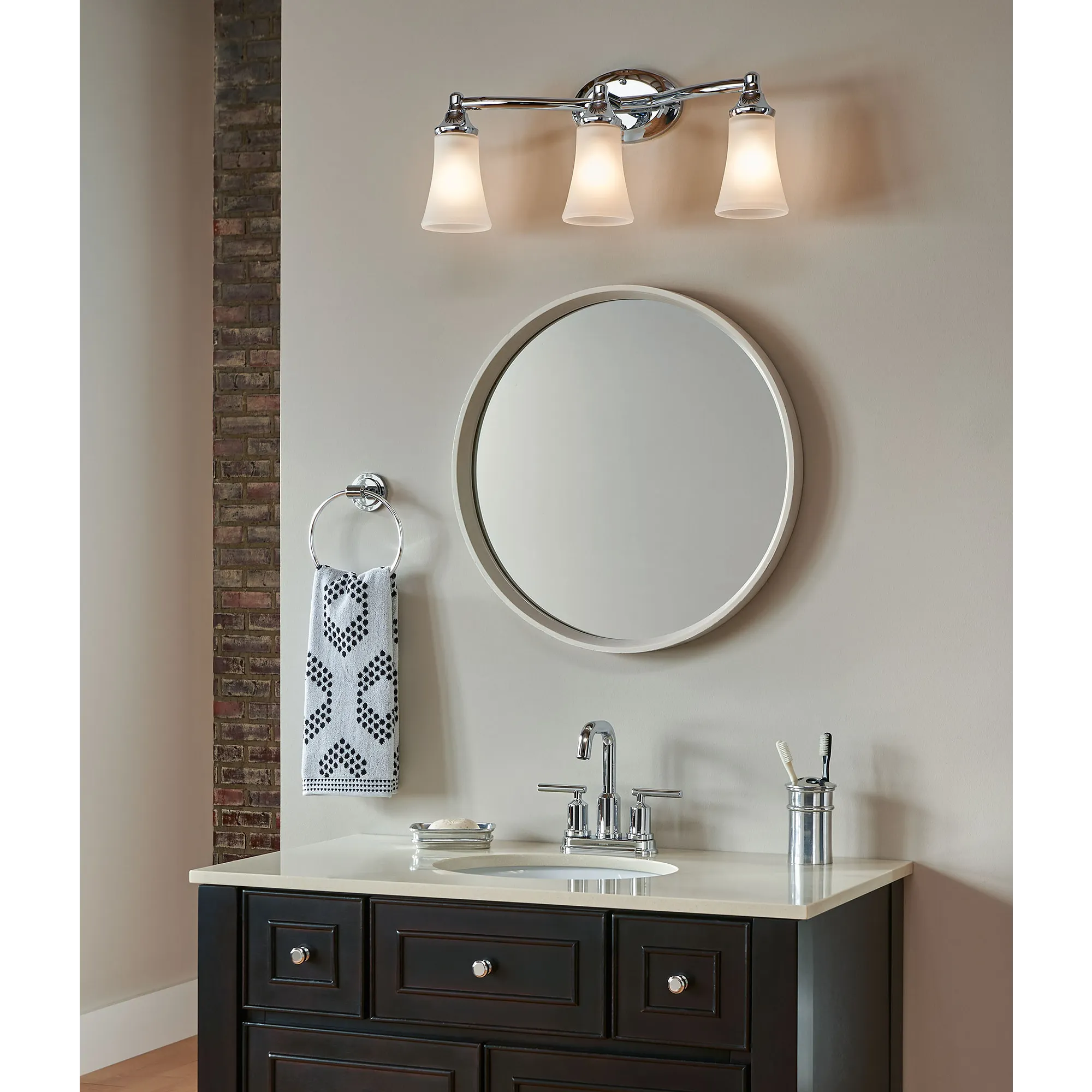 Iso Towel Ring - Image 3