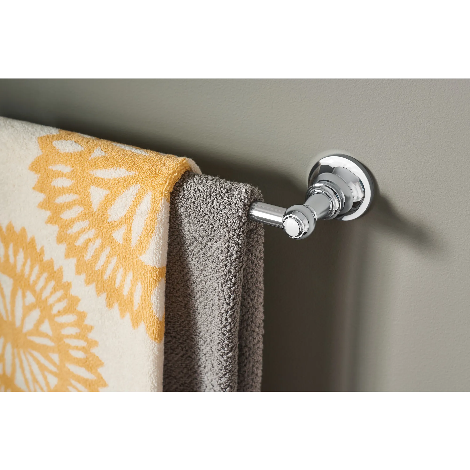 Vale 24" Towel Bar - Image 2