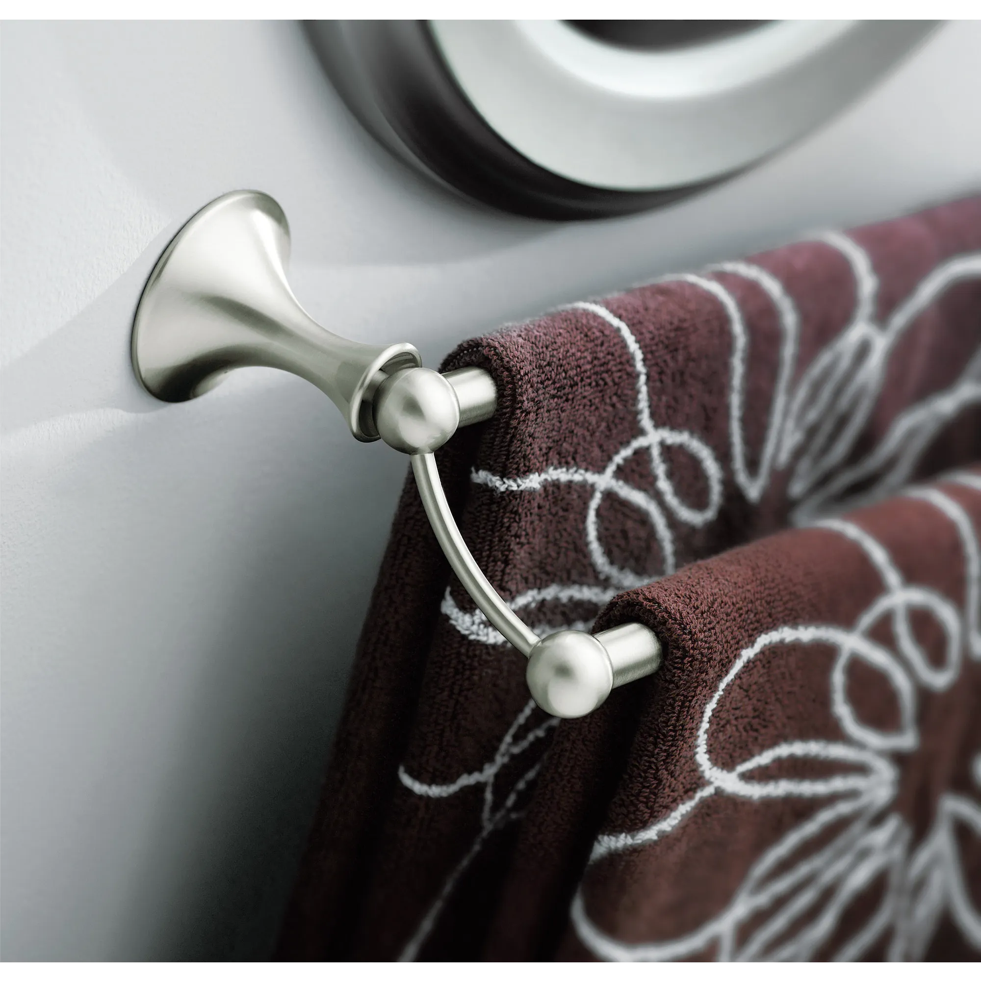 Lounge Chrome 24" Double Towel Bar - Image 4