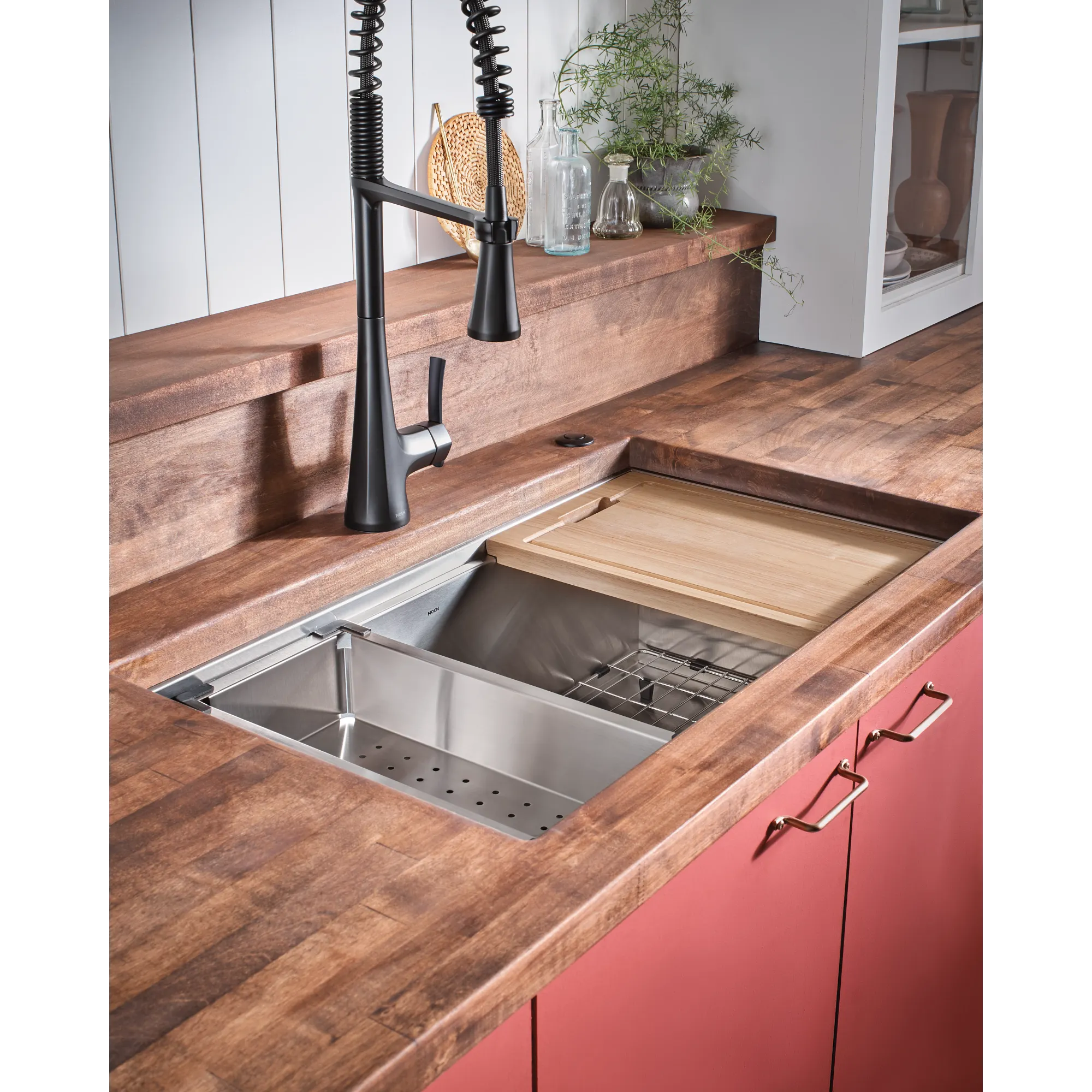 Luxe Chef 32" Workstation Undermount Single Bowl Sink With Accessories - Image 4
