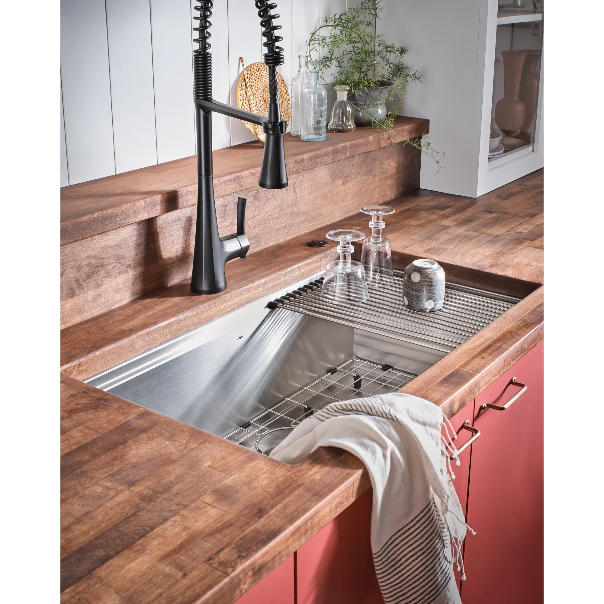 Luxe Chef 32" Workstation Undermount Single Bowl Sink With Accessories - Image 5
