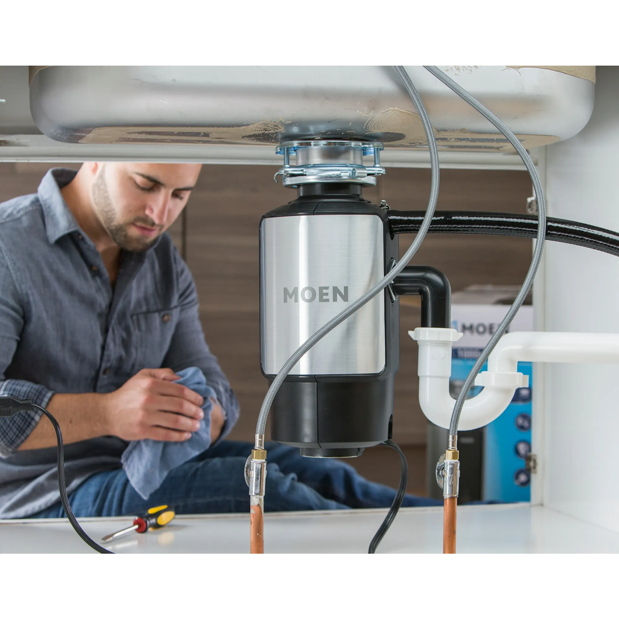 GX Series 1 Horsepower Garbage Disposal - Image 2