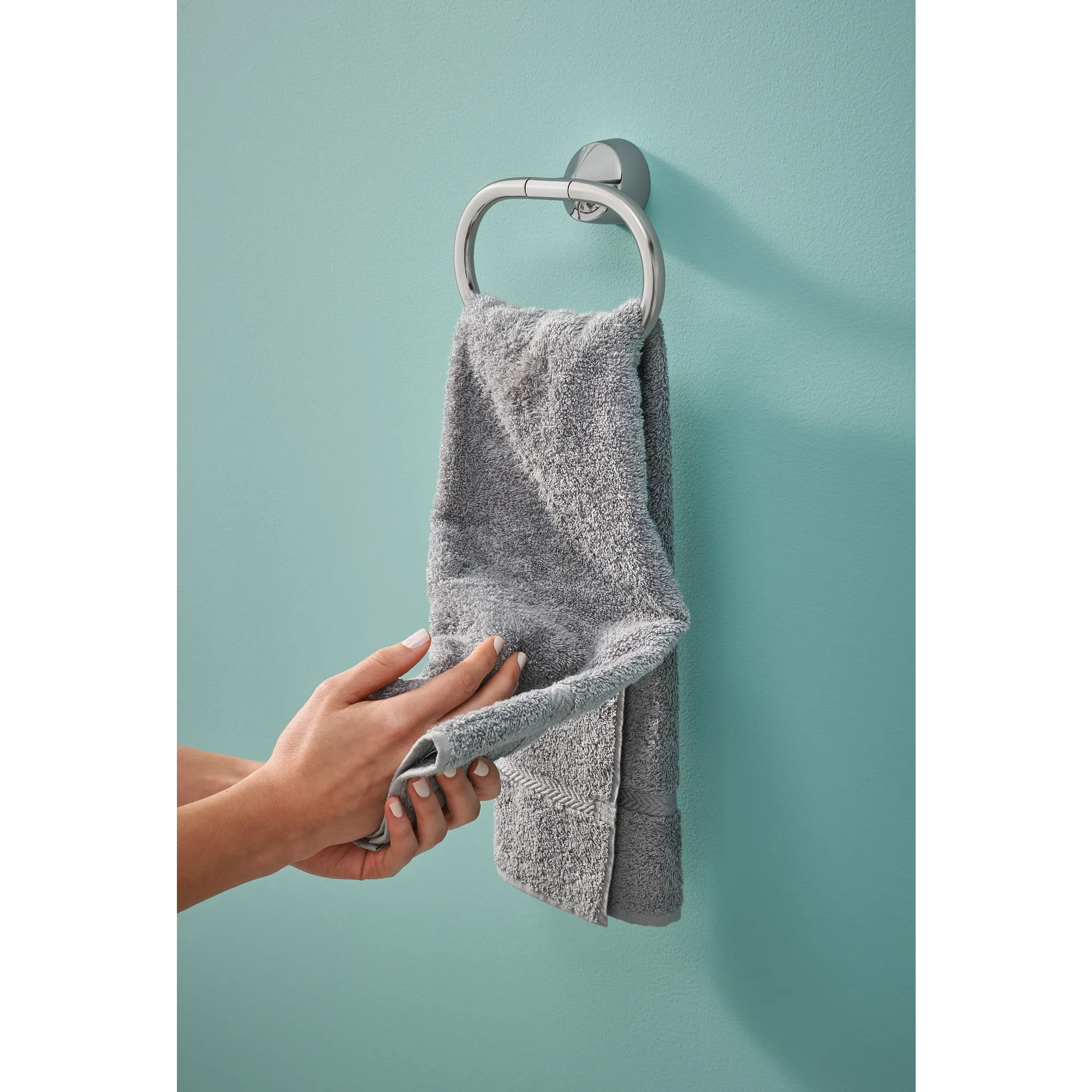 Idora 24" Towel Ring - Image 3