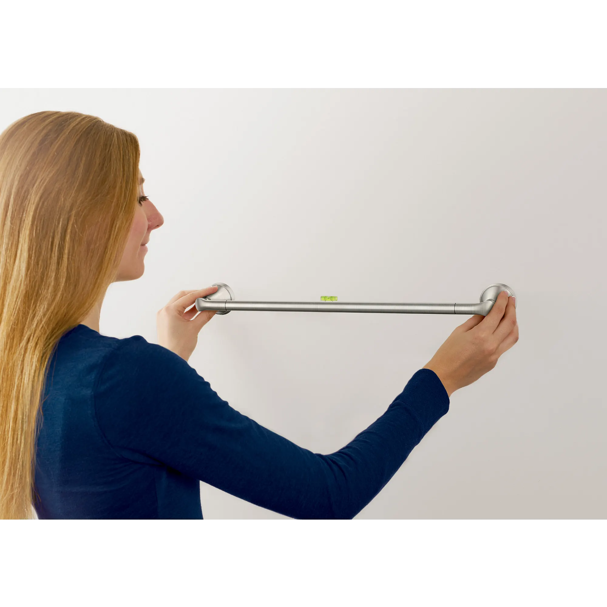 Tiffin Brushed nickel 24" Towel Bar - Image 8