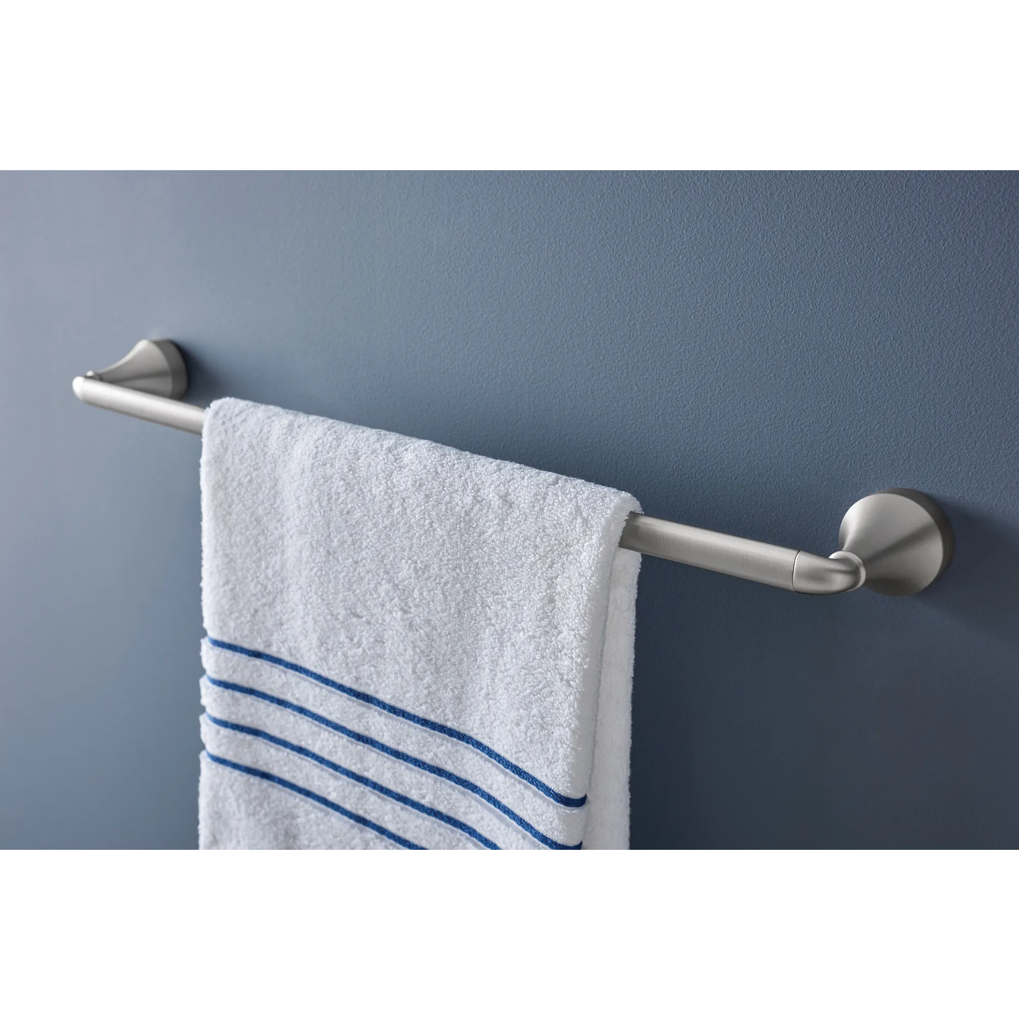 Hamden 18" Towel Bar - Image 5
