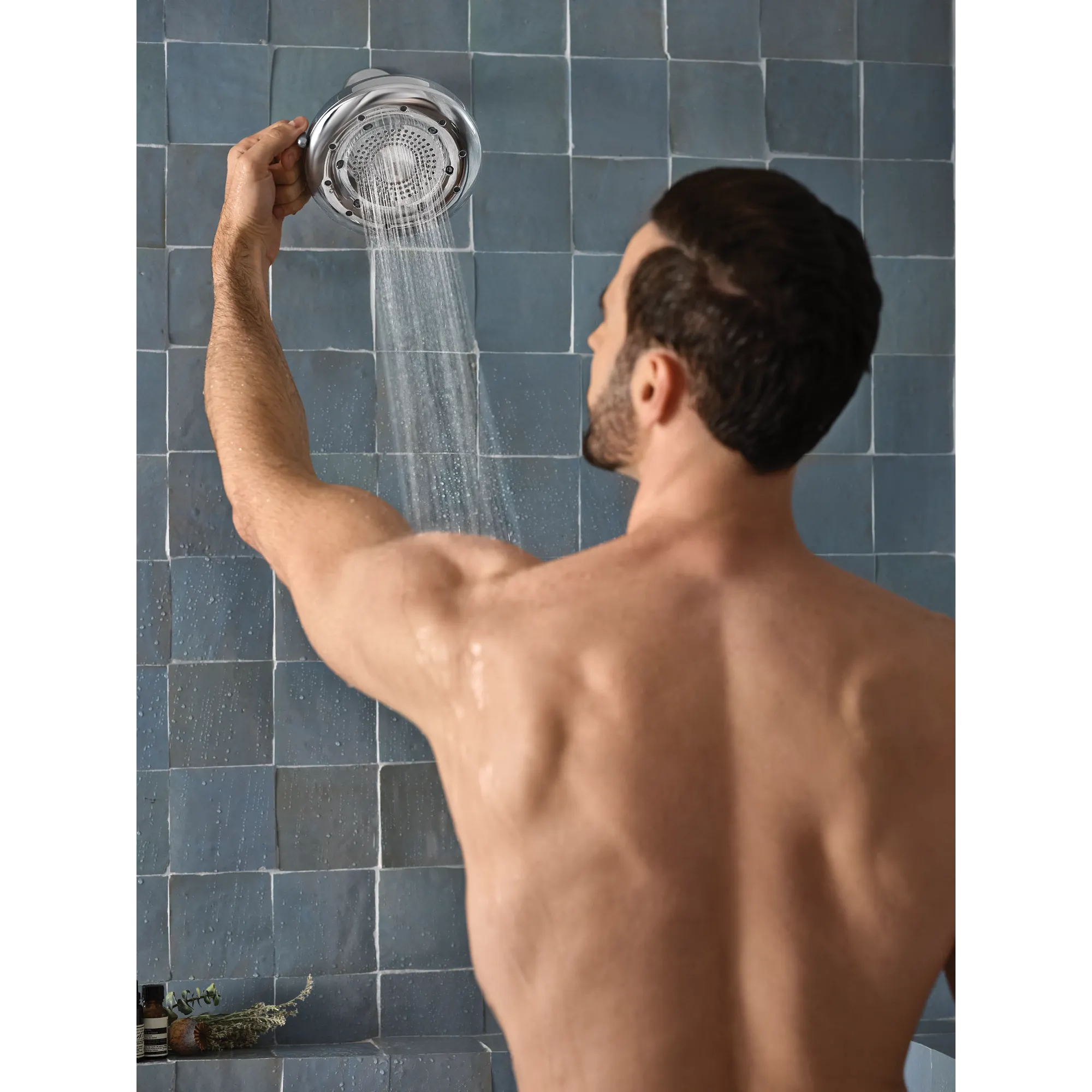 Moen Quattro Four-function 6-1/2" Diameter Spray Head Rainshower - Image 3