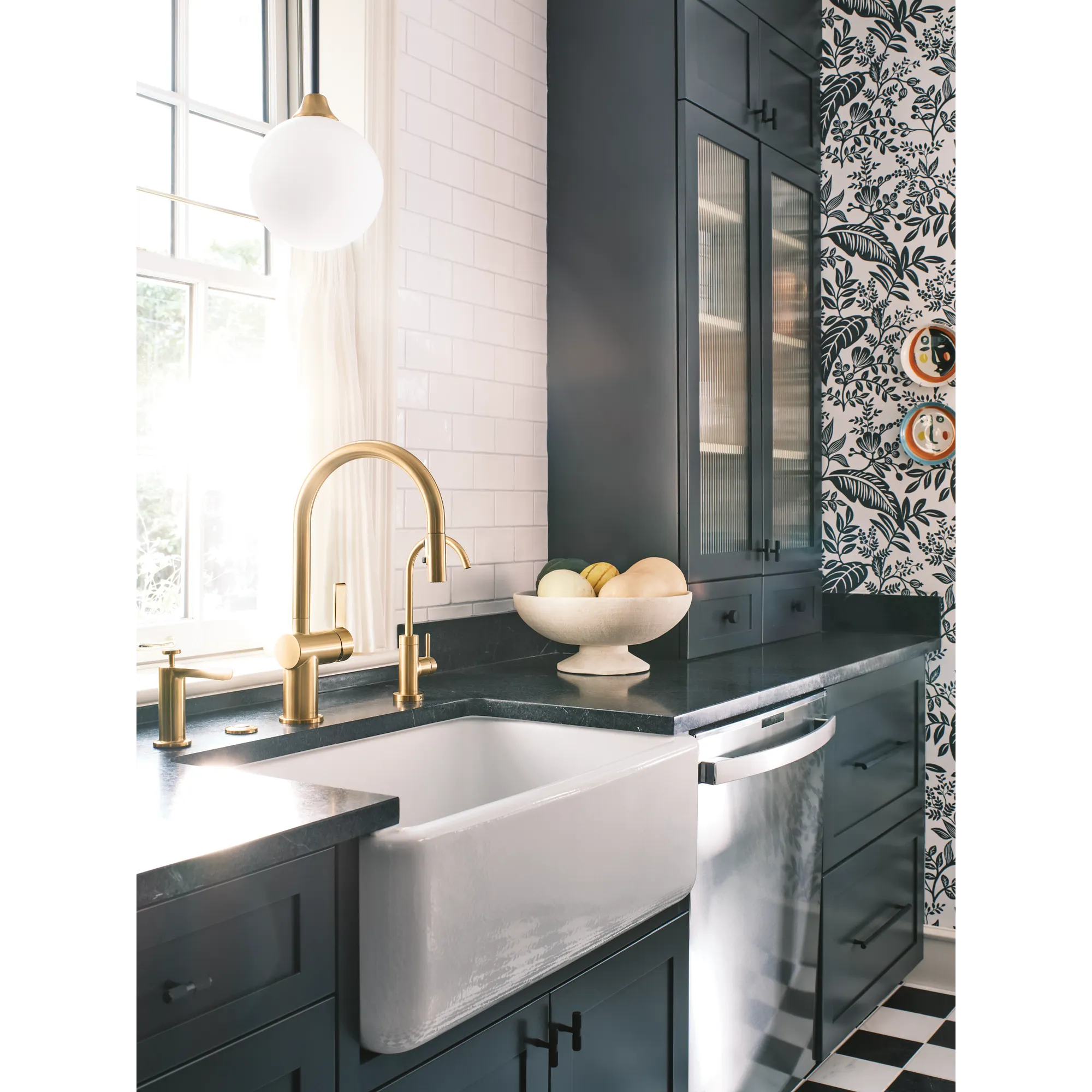 Modern Soap Dispenser - Image 25