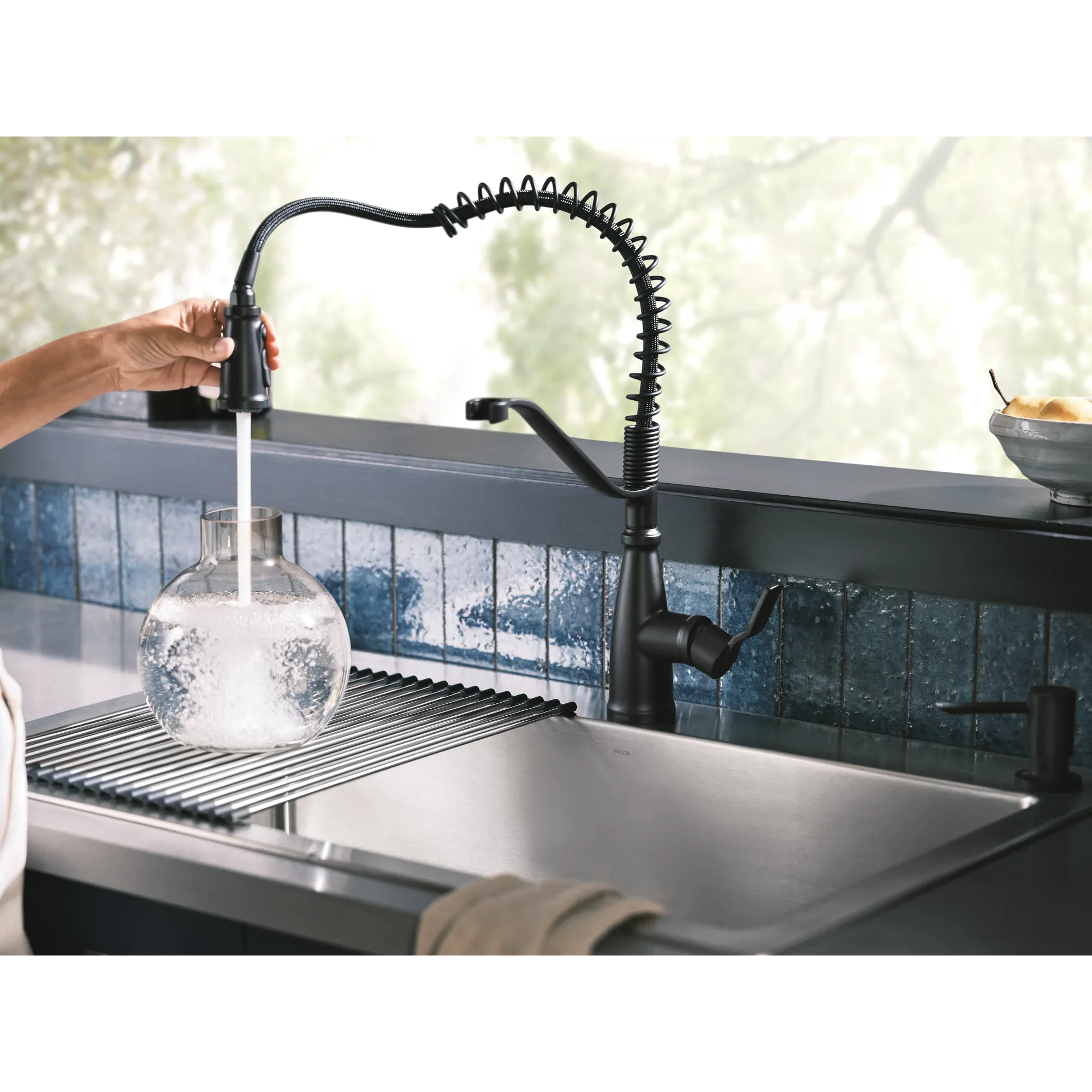 Modern Soap Dispenser - Image 8