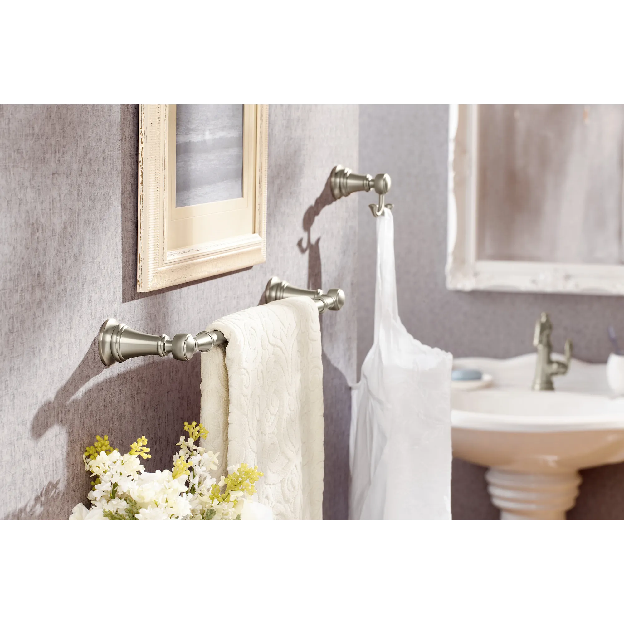 Weymouth One-handle Bathroom Sink Faucet - Image 16