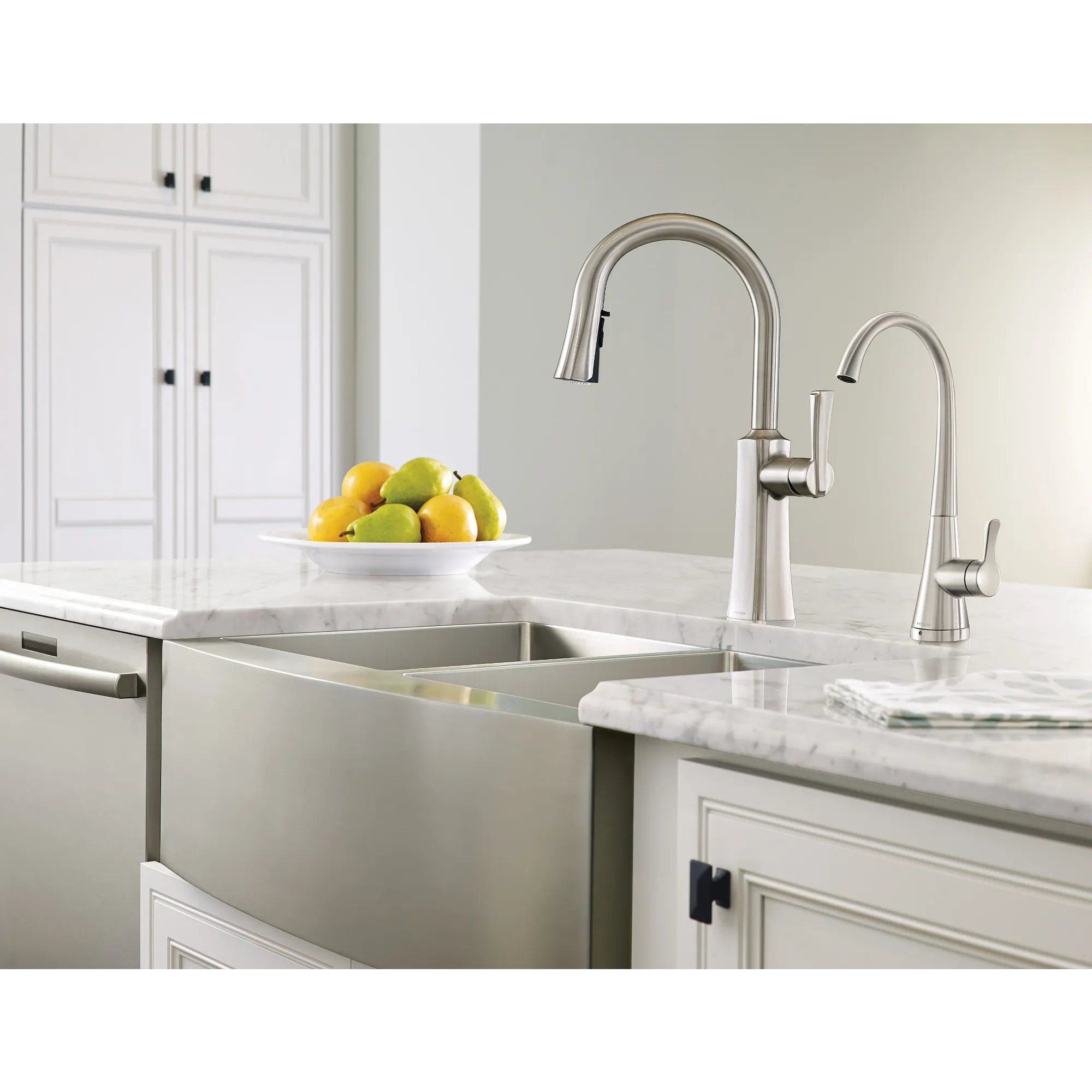 Sip Transitional Chrome One-Handle High Arc Beverage Faucet - Image 16