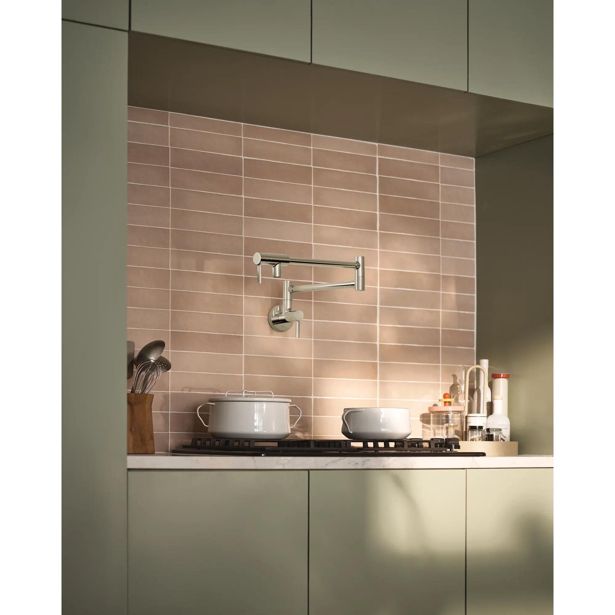 Modern Wall Mount Swing Arm Pot Filler - Image 14
