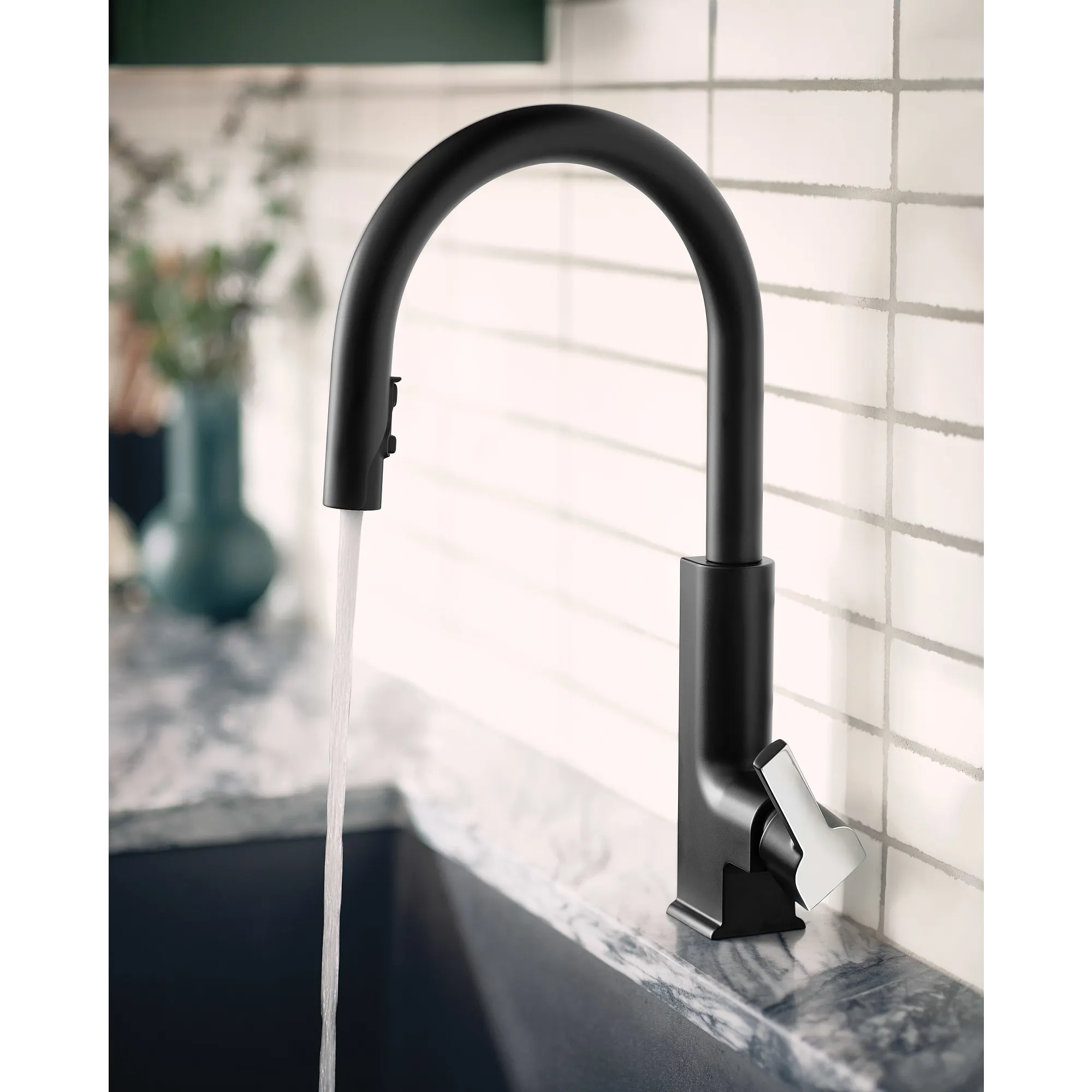 Sto One-Handle High Arc Pulldown Kitchen Faucet - Image 19