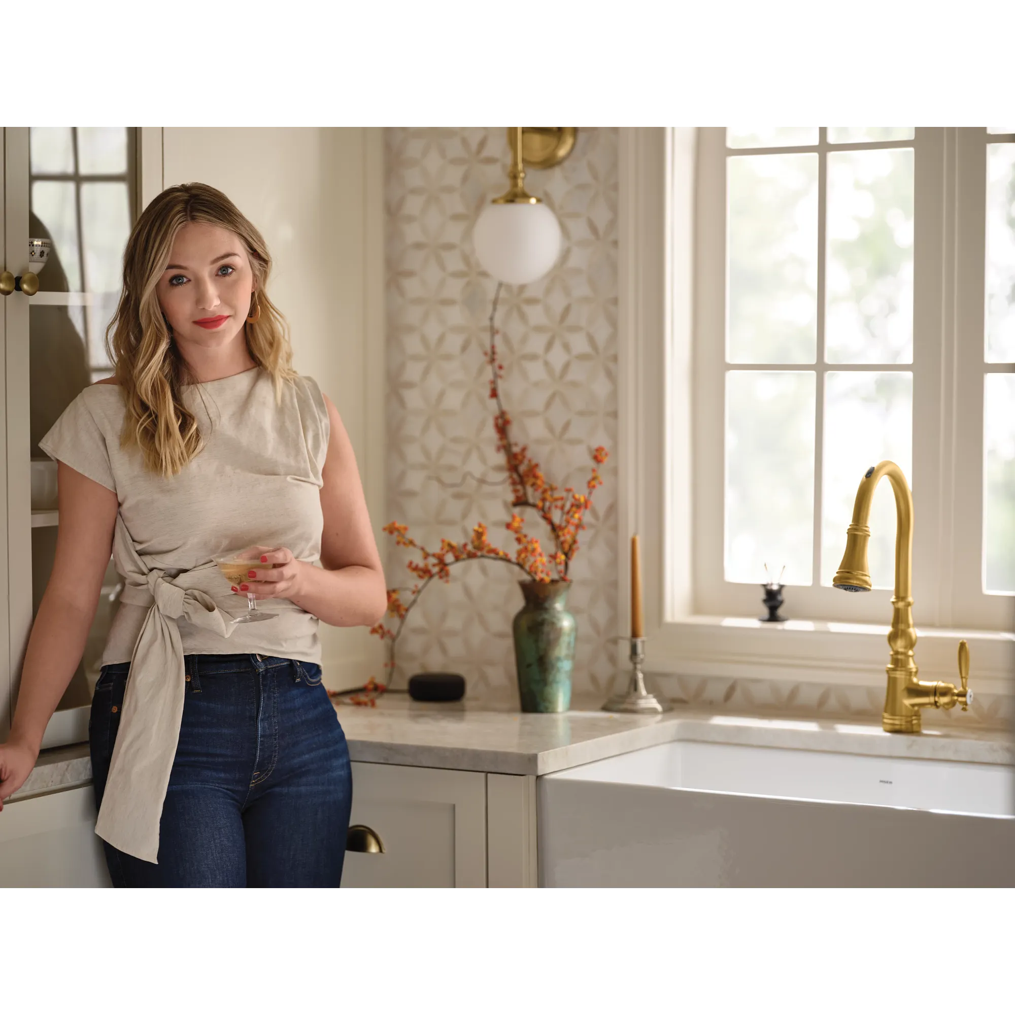Weymouth Motion Control Smart Pulldown Touchless Kitchen Faucet - Image 30