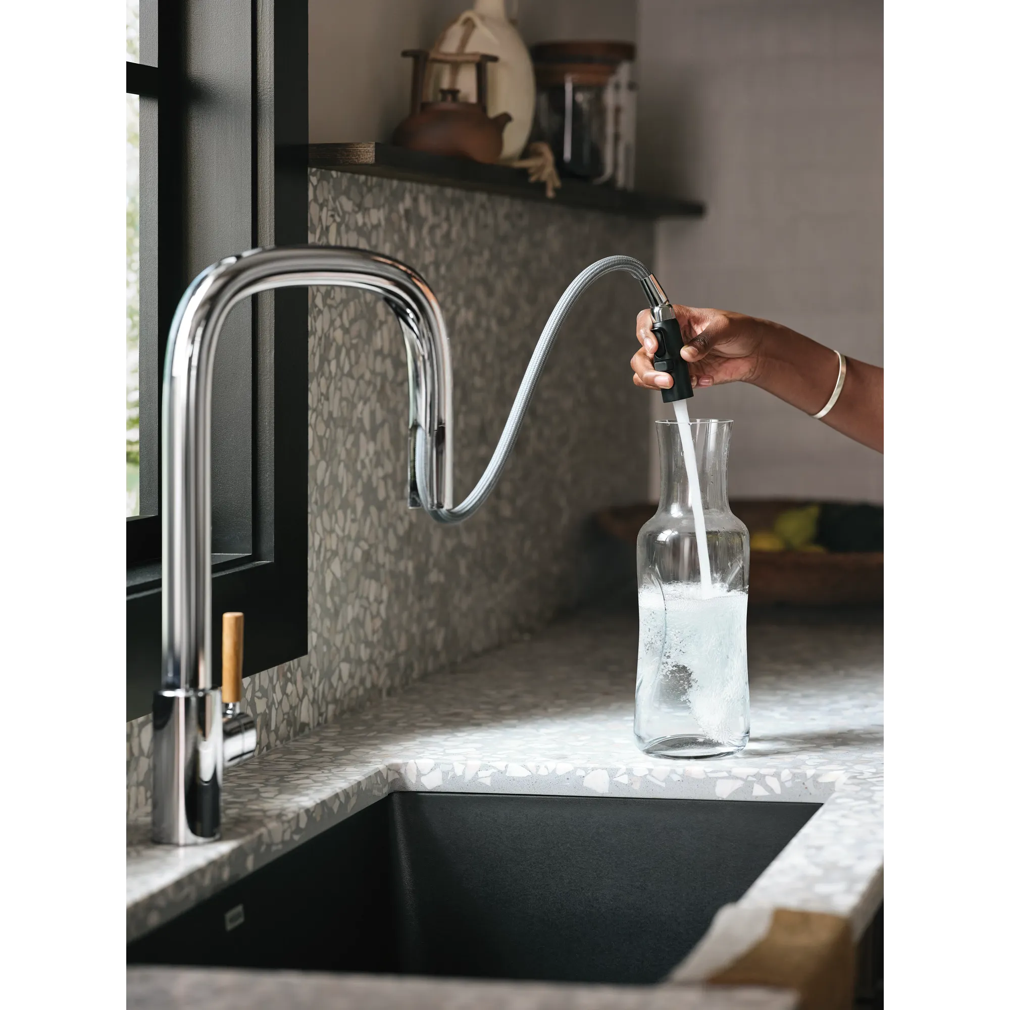 Tenon Motion Control Smart Pulldown Touchless Kitchen Faucet - Image 5