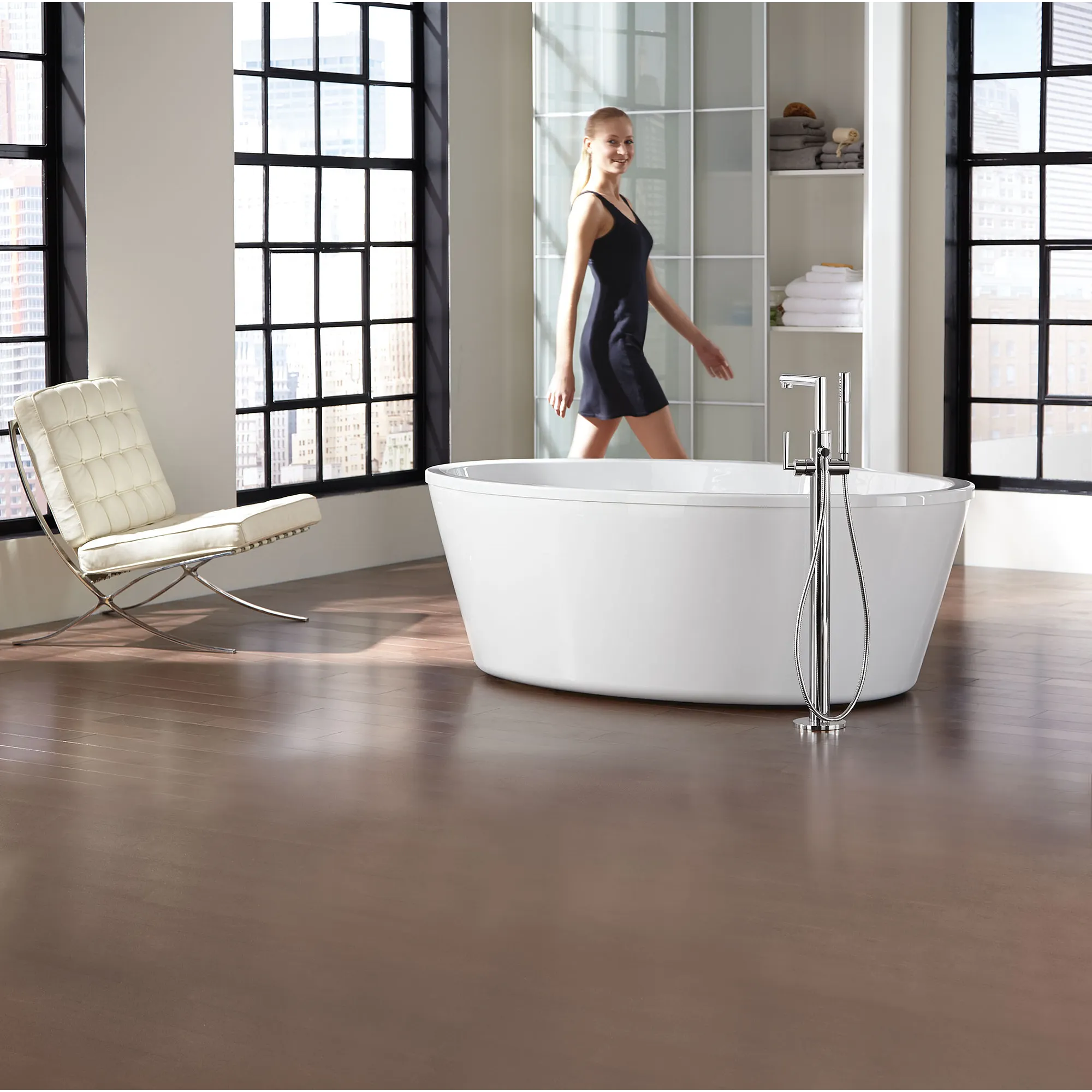 Arris Chrome One-Handle Tub Filler including Handheld Shower - Image 3