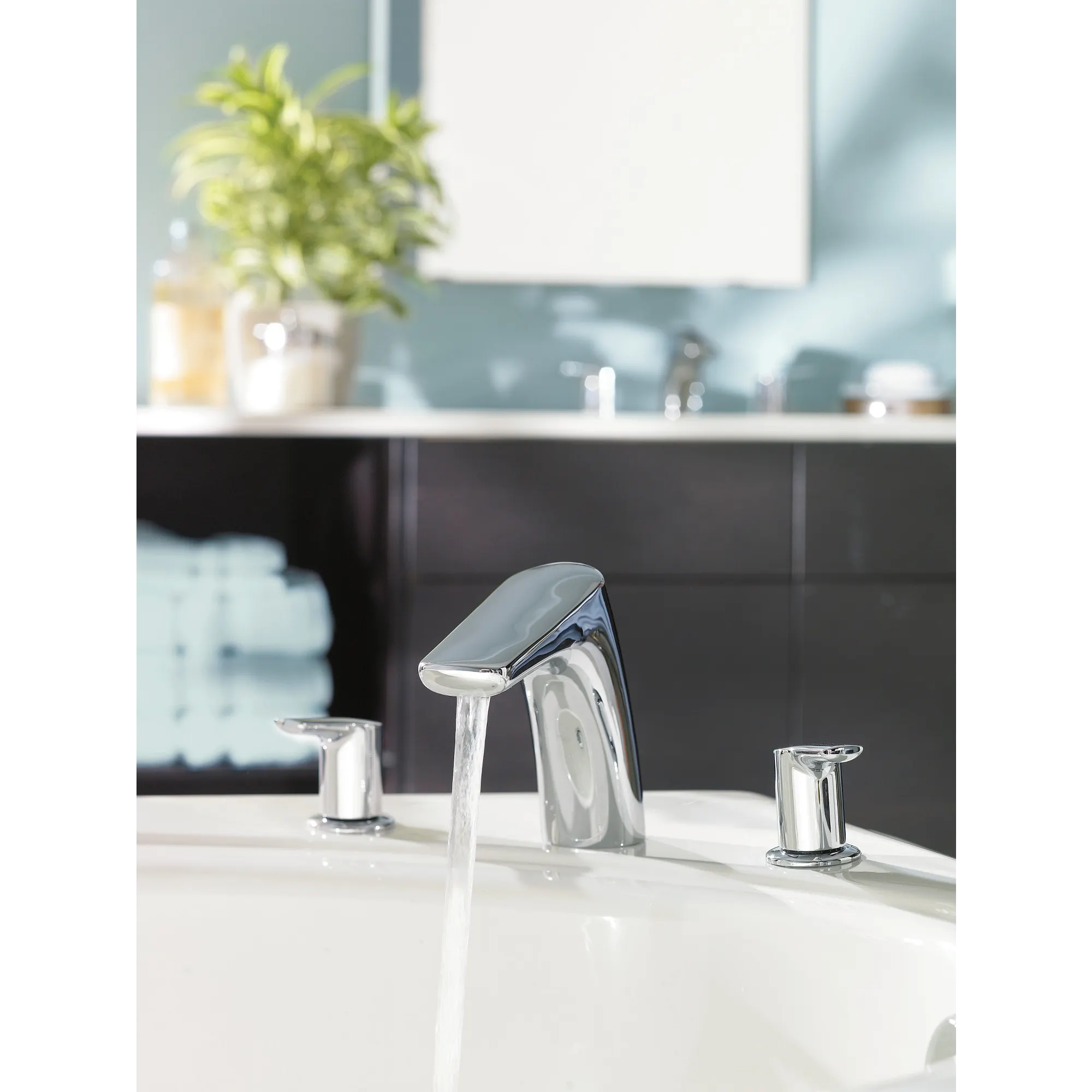 Method Chrome Two-Handle Low Arc Bathroom Faucet - Image 7